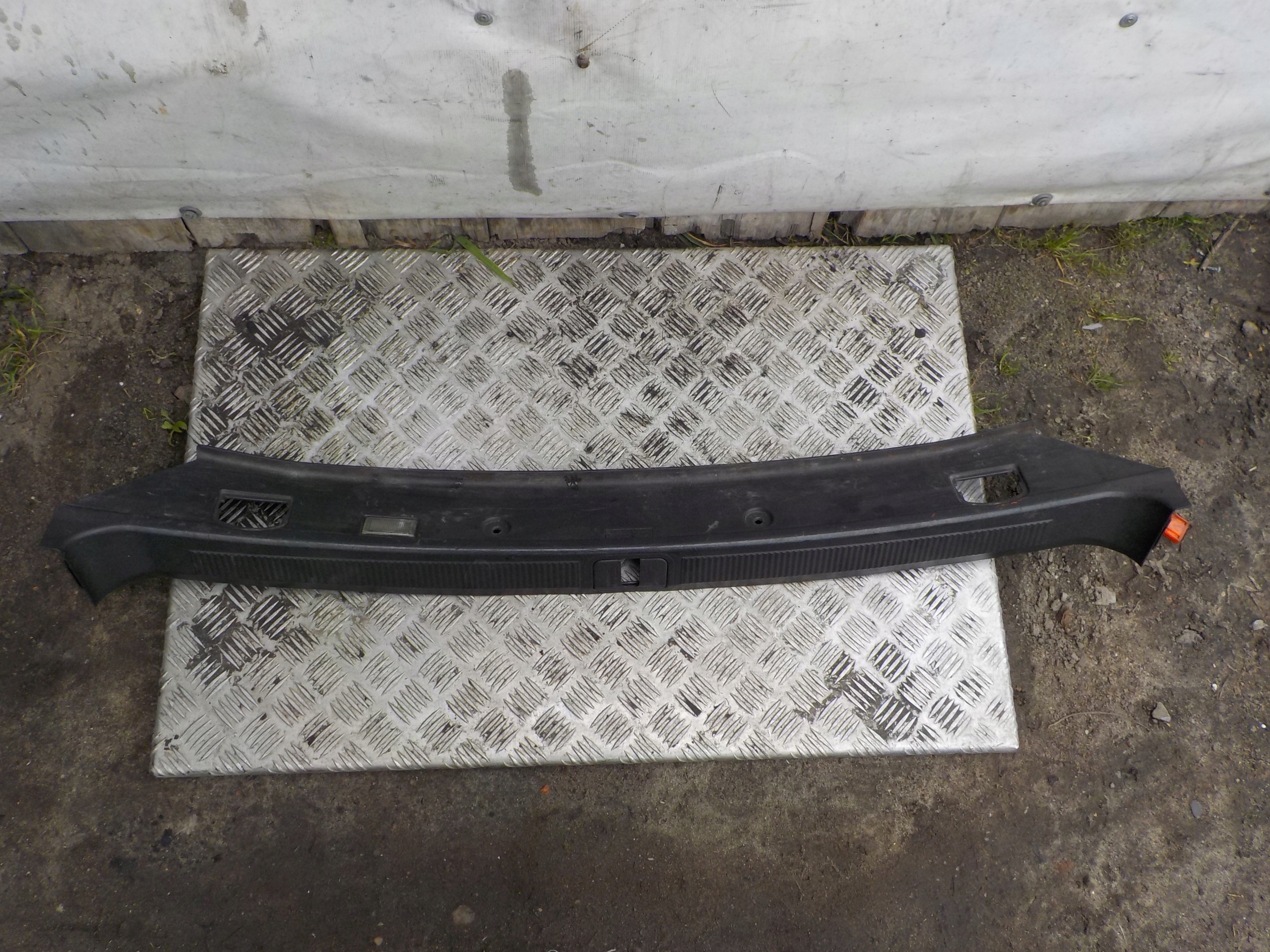 VW PHAETON moulding cover boot 4D0863471B