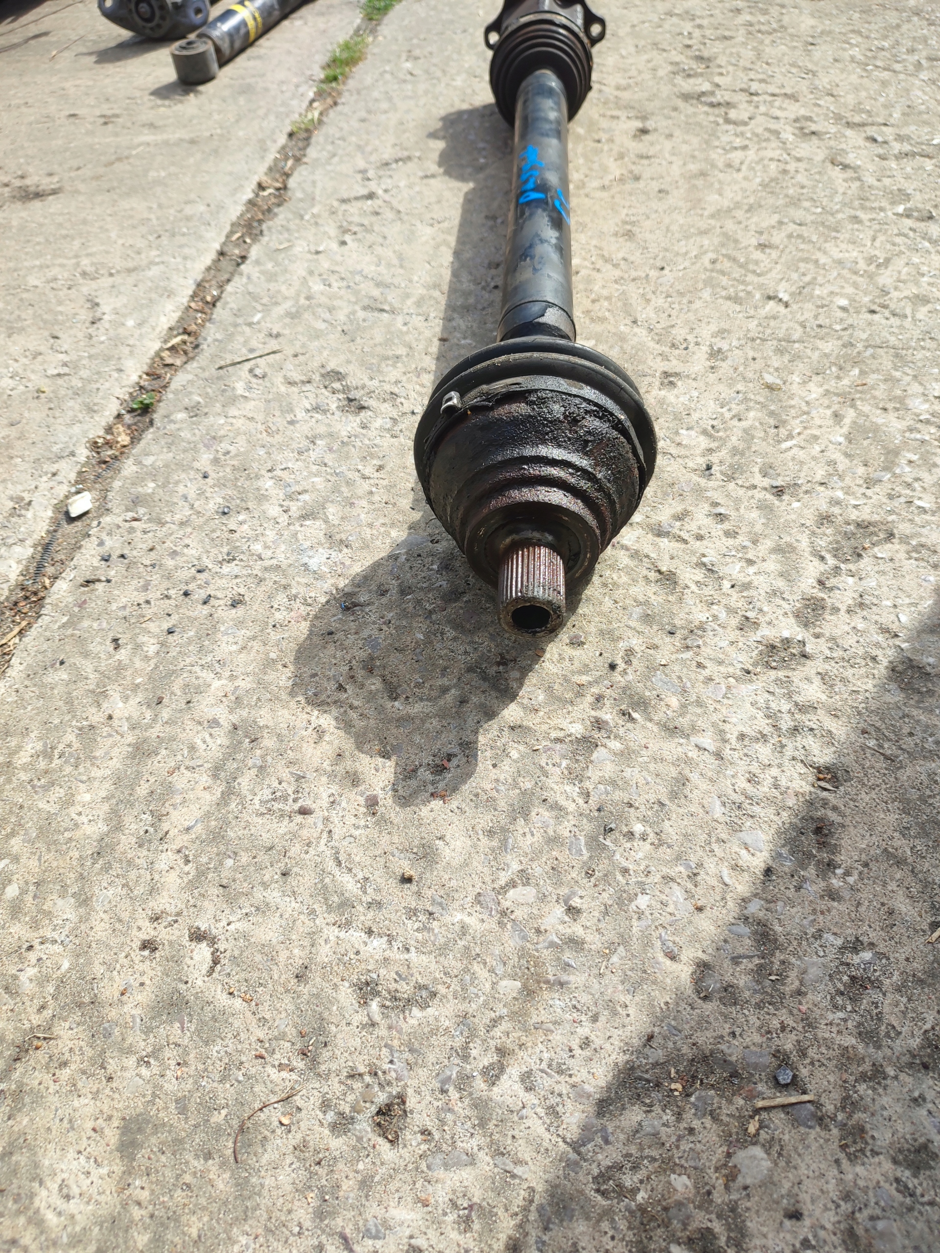 semi-axis right long VOLKSWAGEN PASSAT CC 2.0 TDI automat