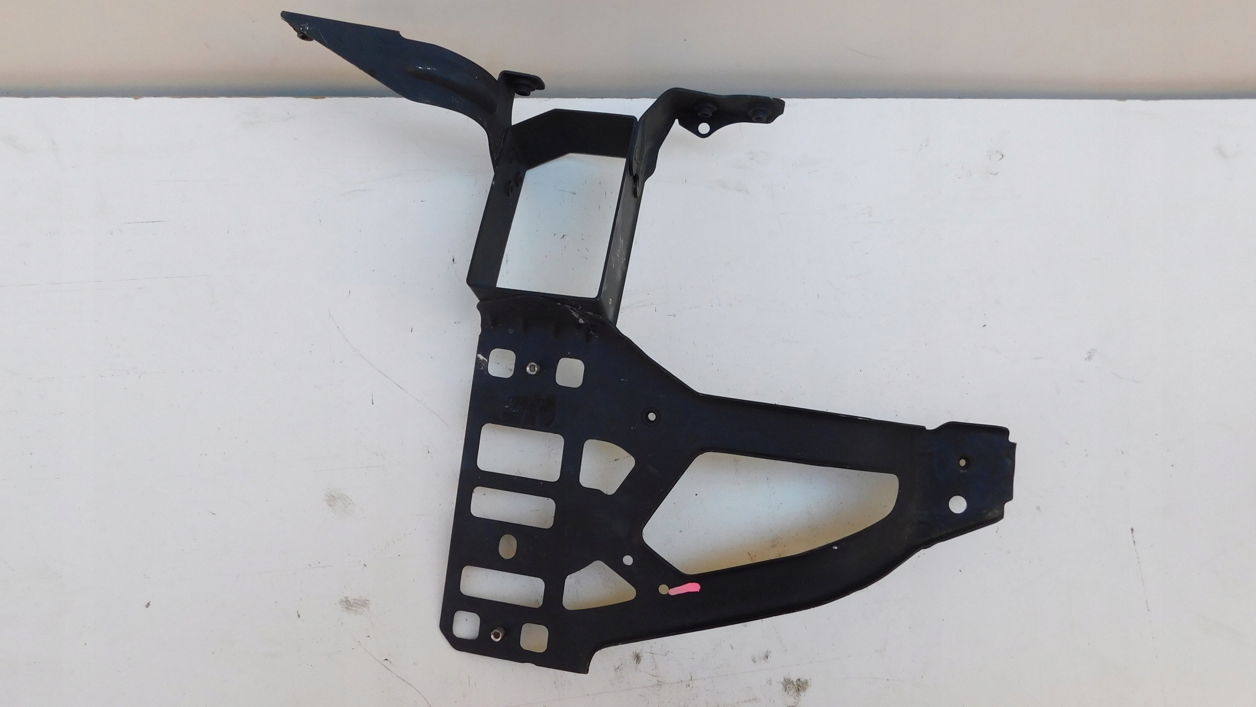 OKULAR LEWY PAS PRZEDNI BMW E60 E61 ORG