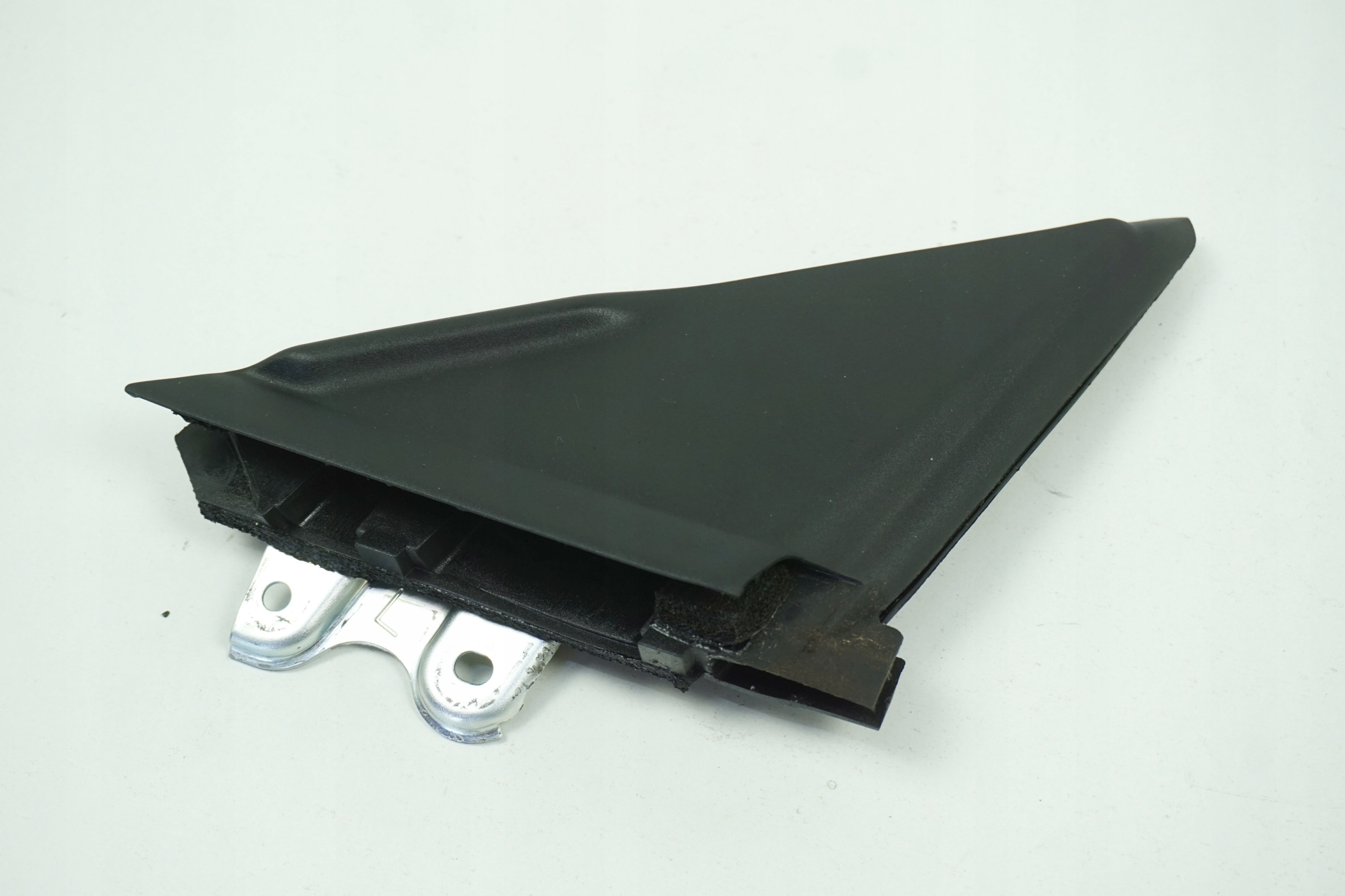 Trojkat Oslona Lewa Lusterka GTR R35 80231 JF00A Weight with packaging 0 5 kg