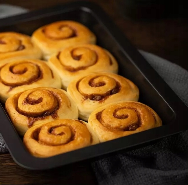 FORMA BLACHA DO PIECZENIA PROSTOKĄTNA 37 x 25 cm Marka Brunbeste