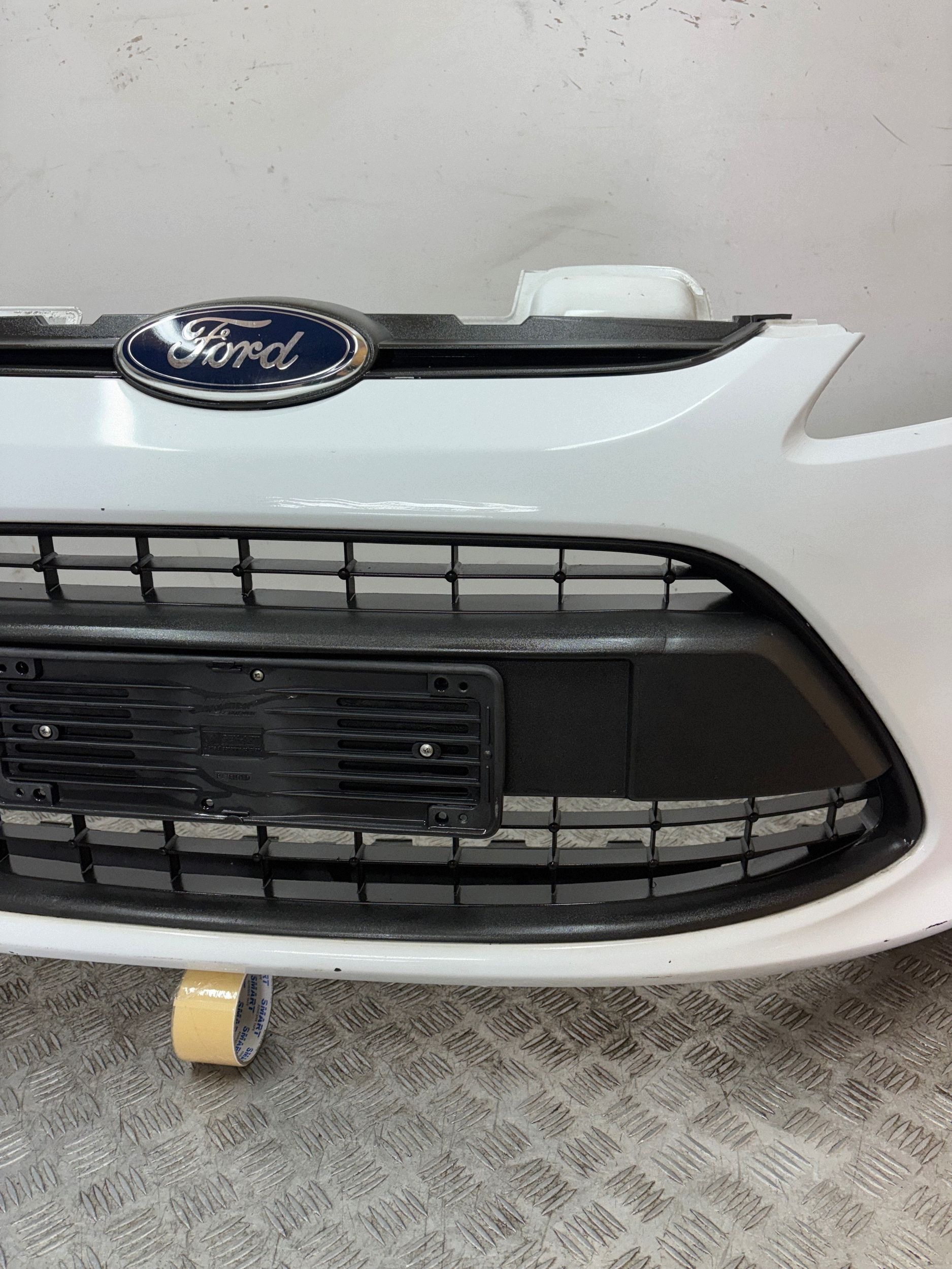 bumper front front FORD FIESTA MK7 09