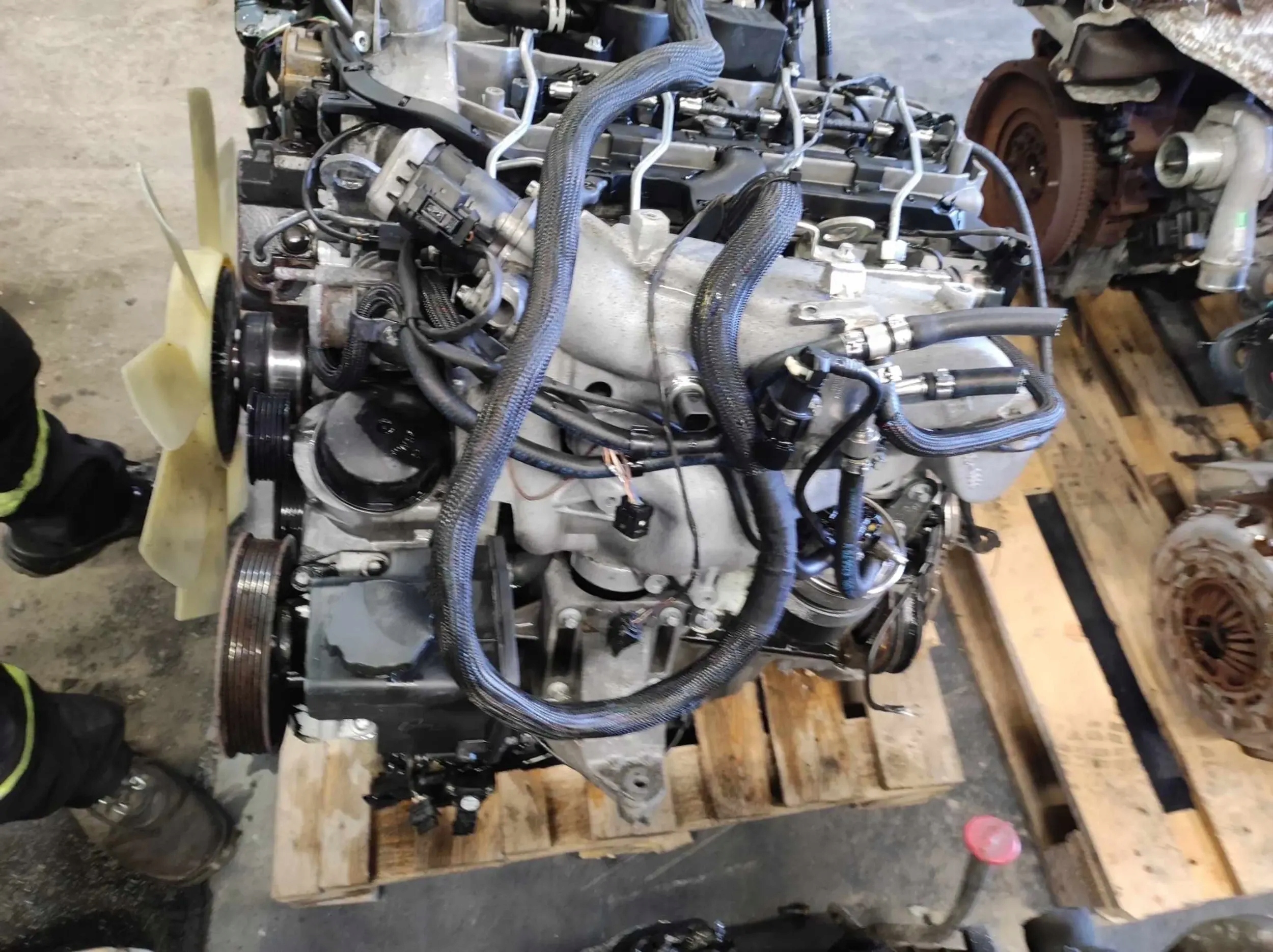 SILNIK KOMPLETNY MERCEDES SPRINTER 2.2 CDI OM646.985 06-10