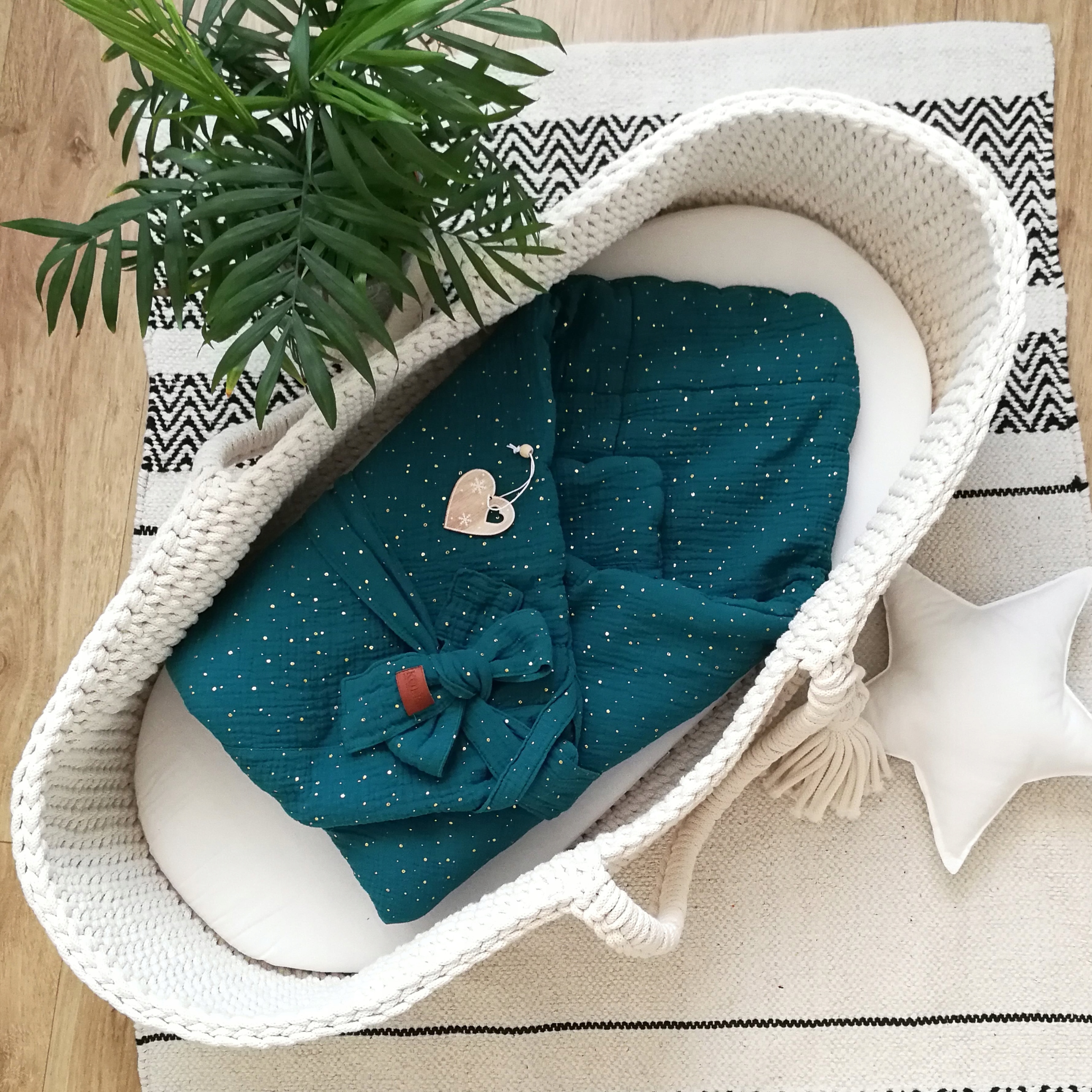 Rożek, becik niemowlęcy wiązany premium Koell