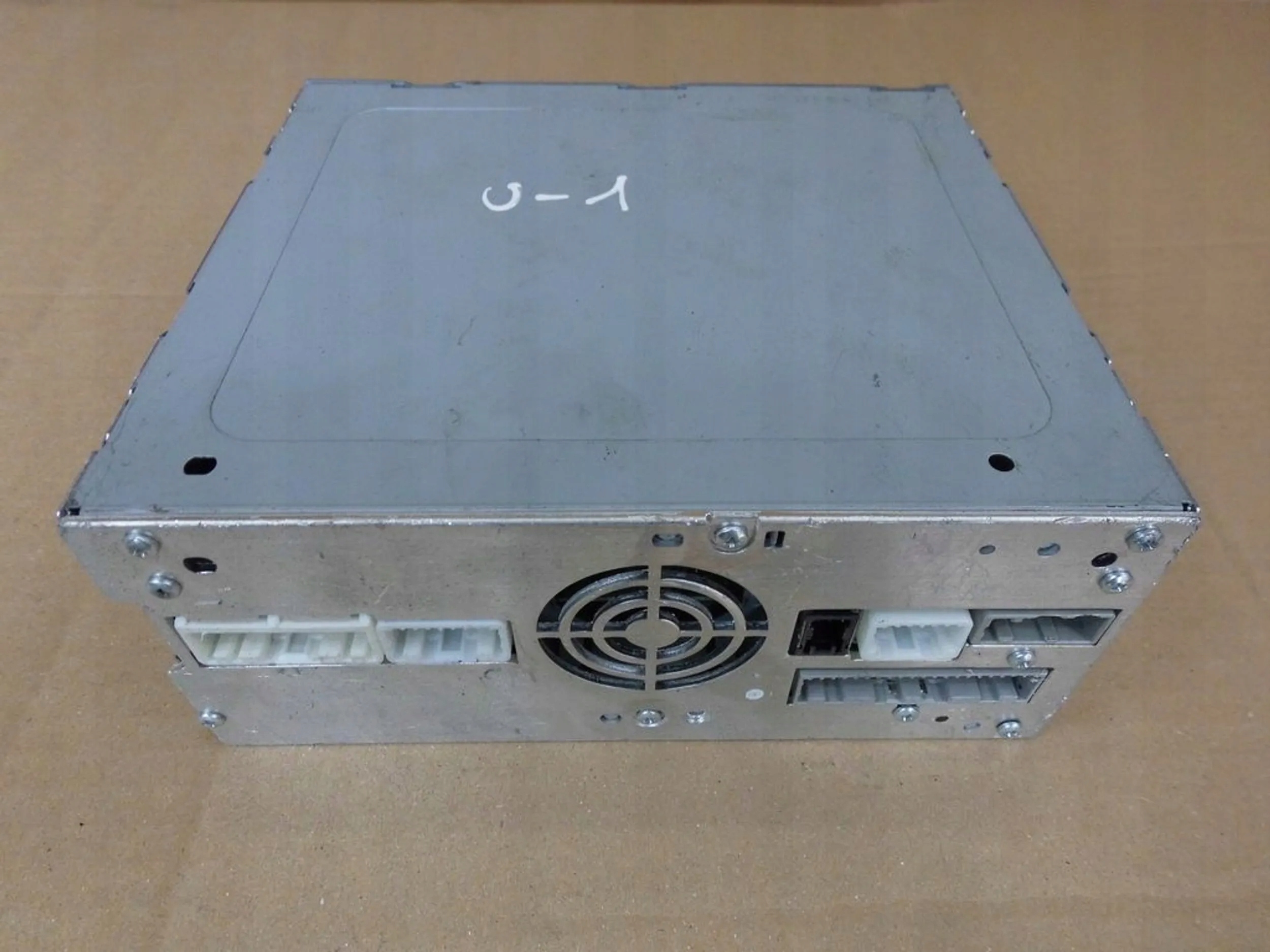 Infiniti Q50 radio CD Navigation 28330 4HL0A