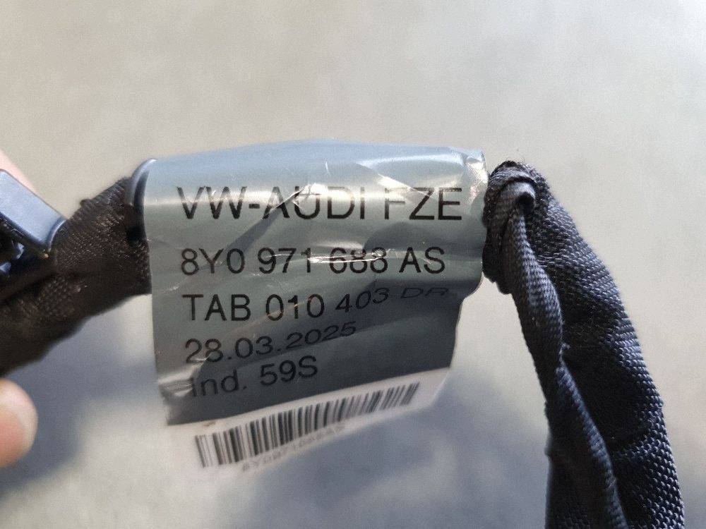 Audi A3 8Y bundle door right rear part 8Y0971688AS