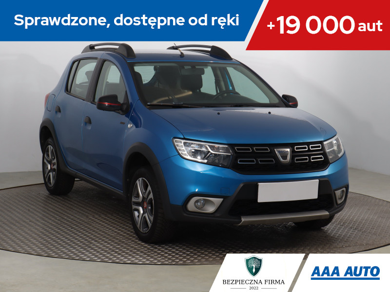 Dacia Sandero 0.9 TCe, Salon Polska
