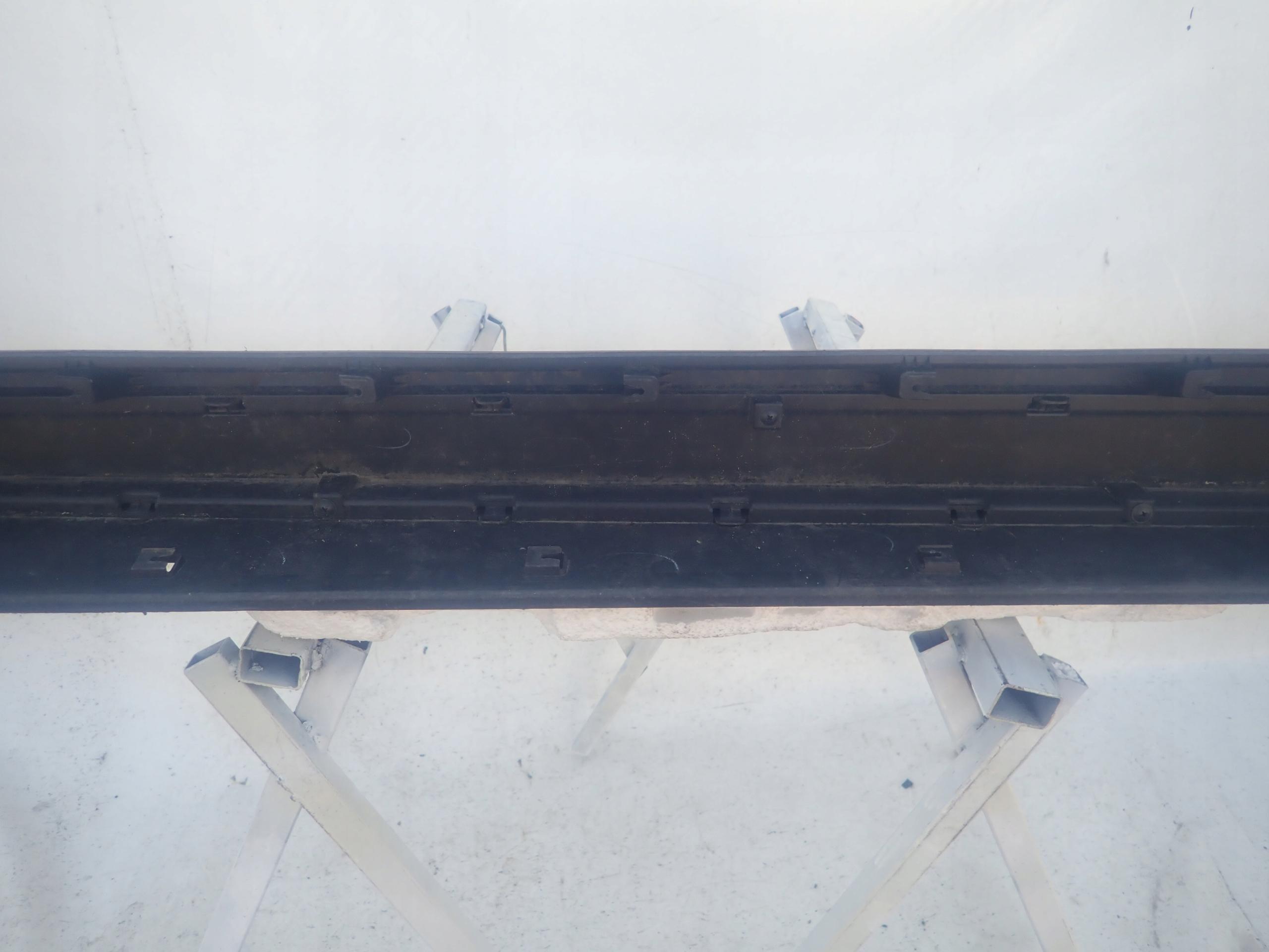 HYUNDAI TUCSON III 15- threshold right moulding threshold