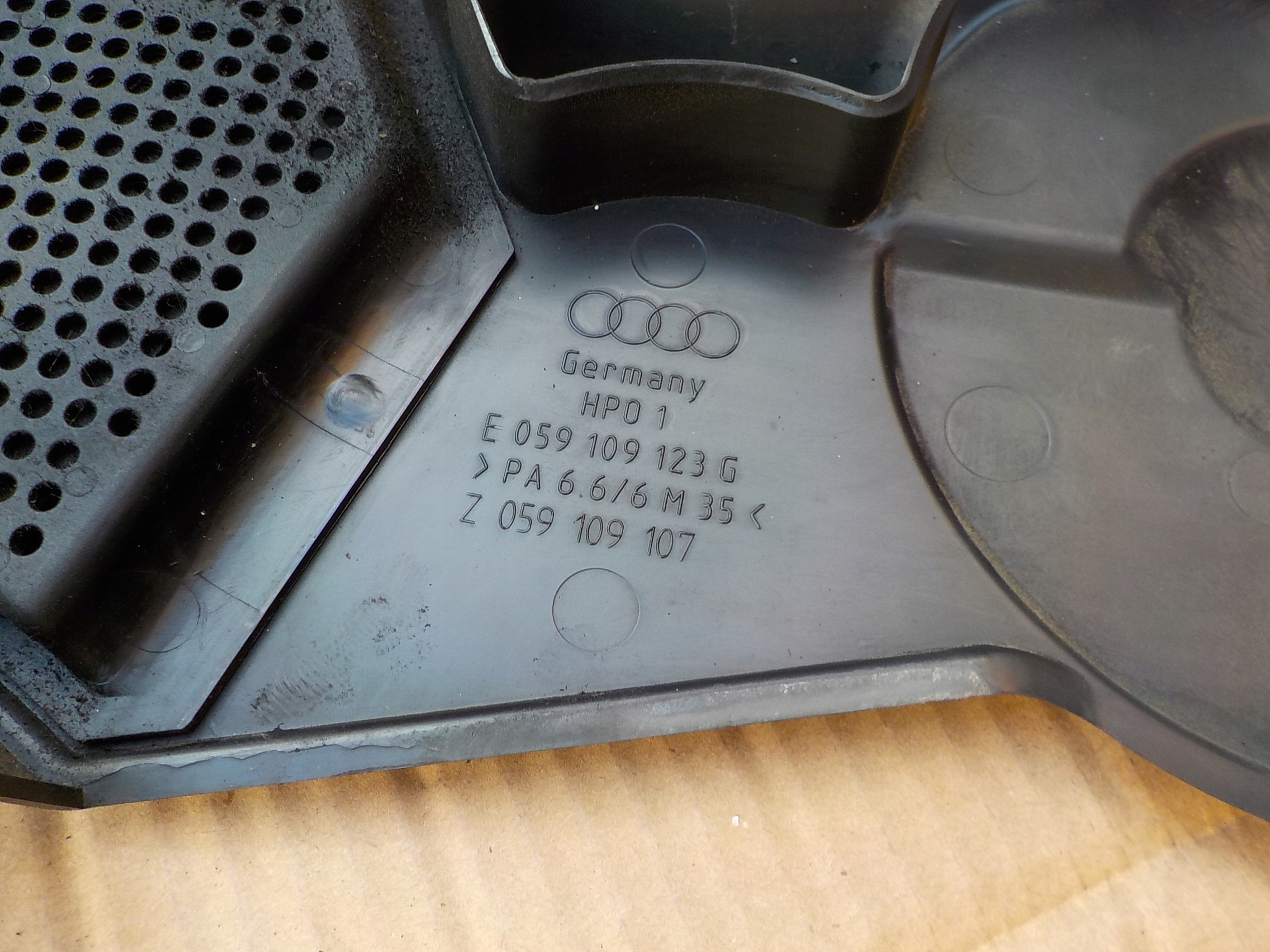 kryt rozvodu audi a4 b5 2,5 tdi 059109123G