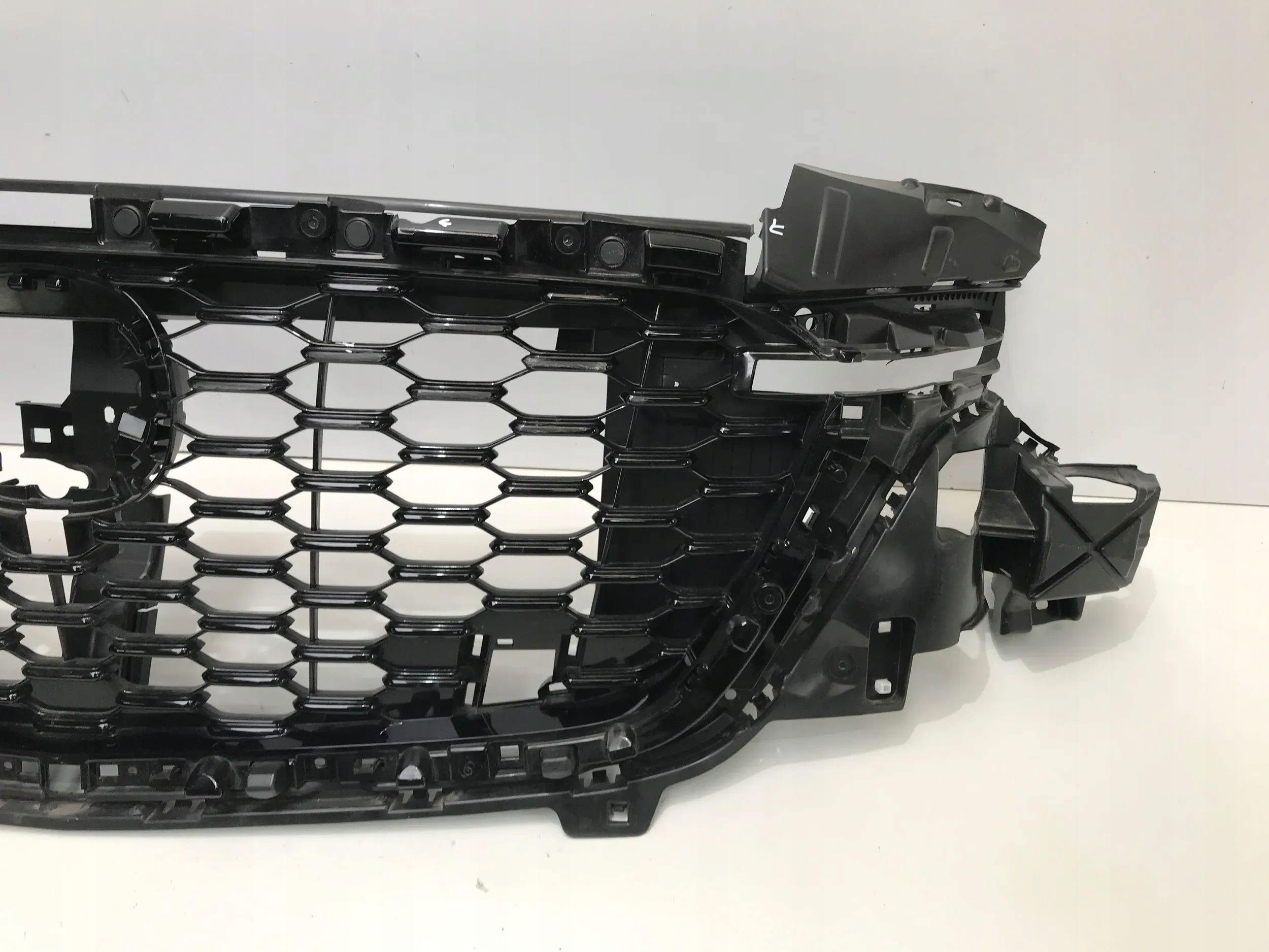 MAZDA CX-60 CX60 ATRAPA CHŁODNIC GRILL ZDERZAKA PRZÓD KPE6-50711 KBB3-50712 Typ samochodu 4x4/SUV