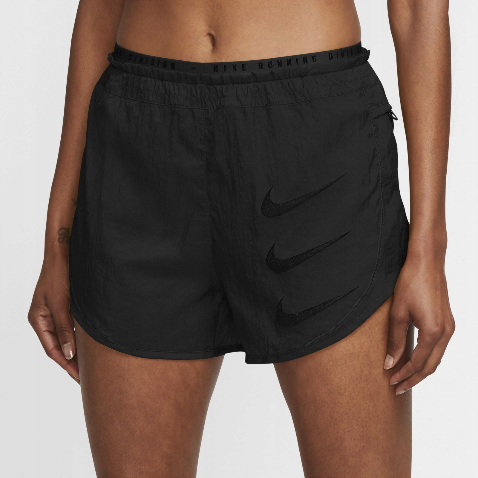 Dámské šortky Nike Tempo Luxe Run Division
