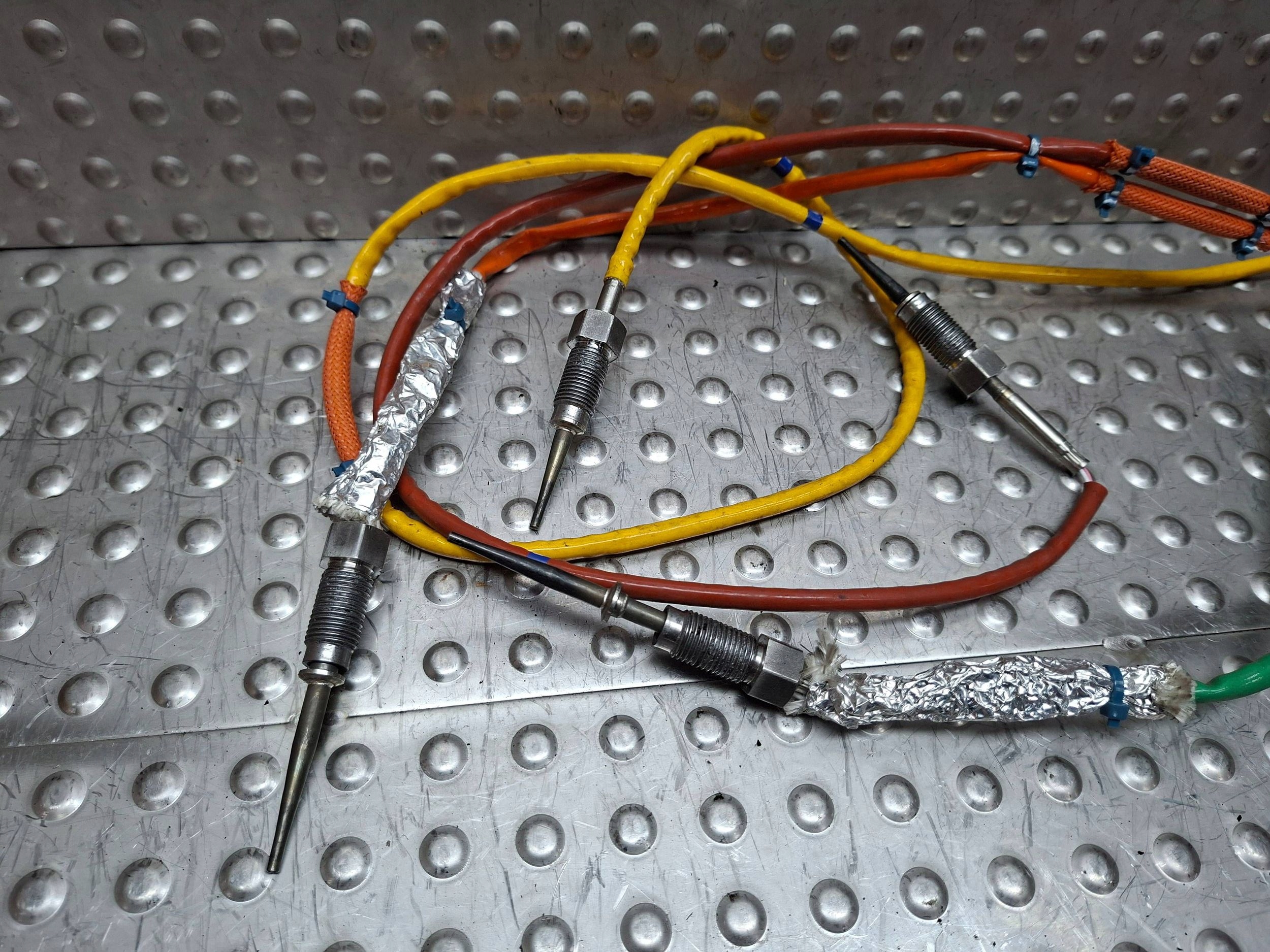 Sensor TEMPERATURY Gase 226584752R RENAULT MASTER III LIFT 2019