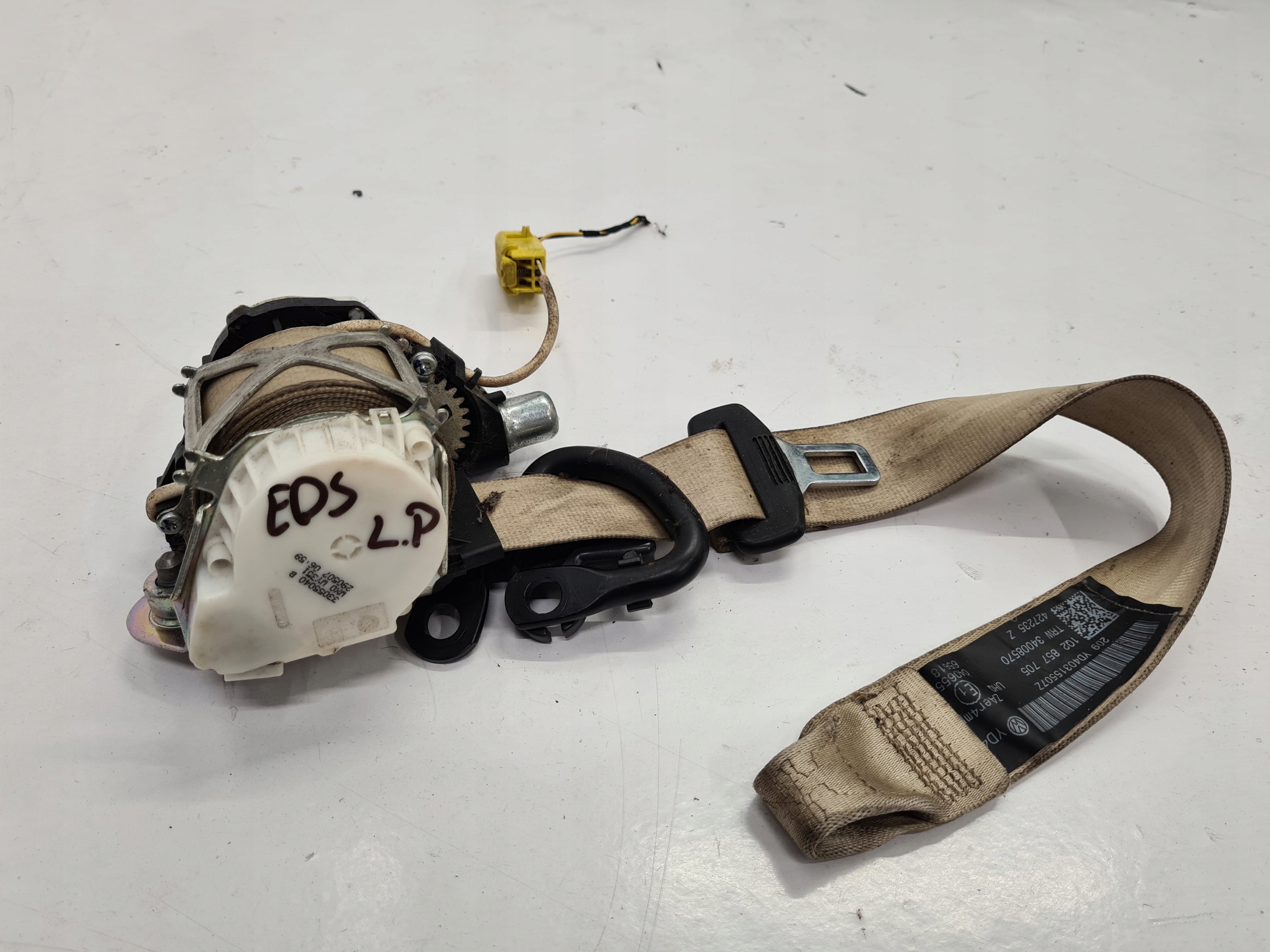 VW EOS PAS BEZPIECZENSTWA LEWY PRZOD