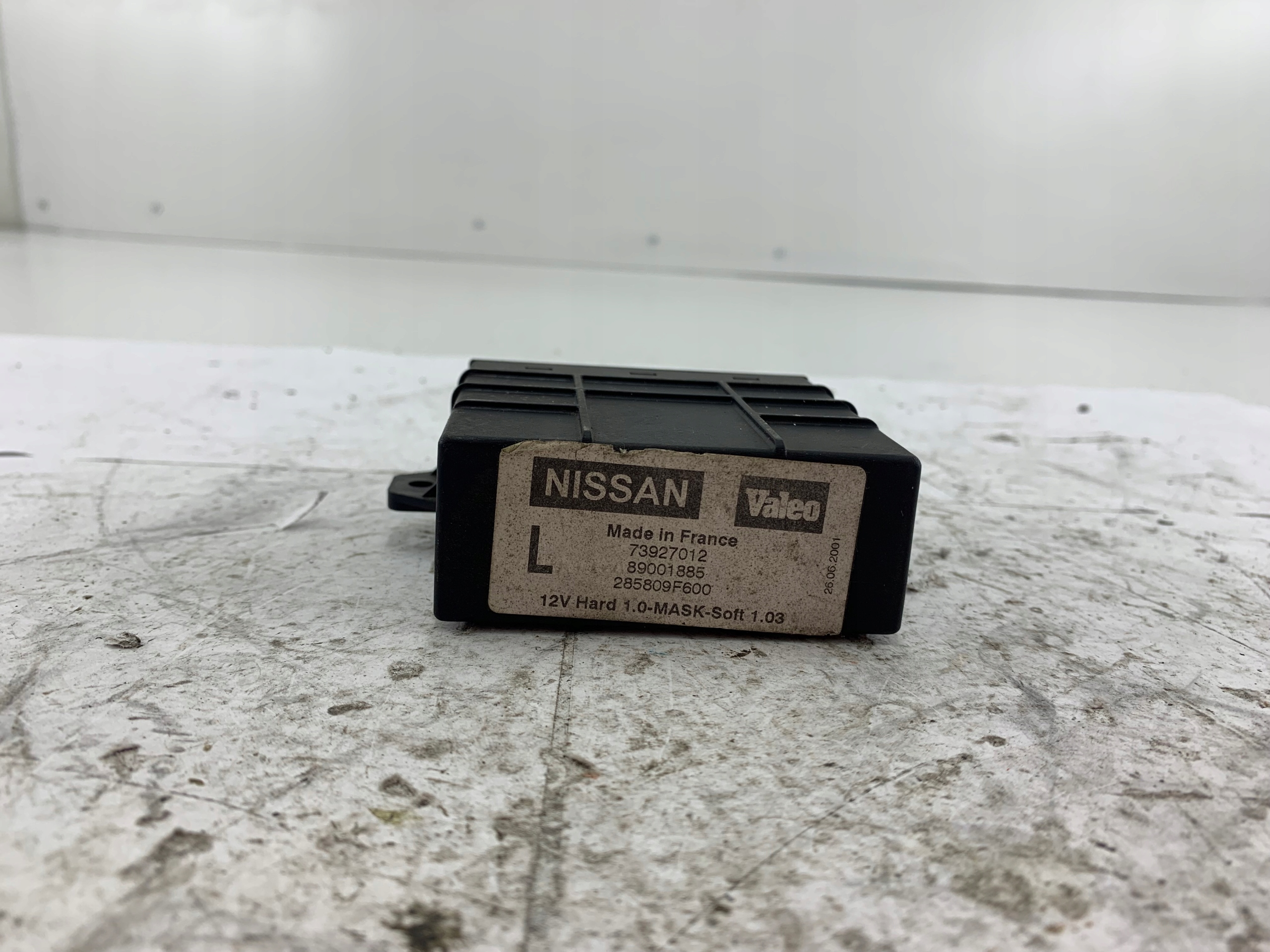 NISSAN PRIMERA P11 module control unit 285809F600