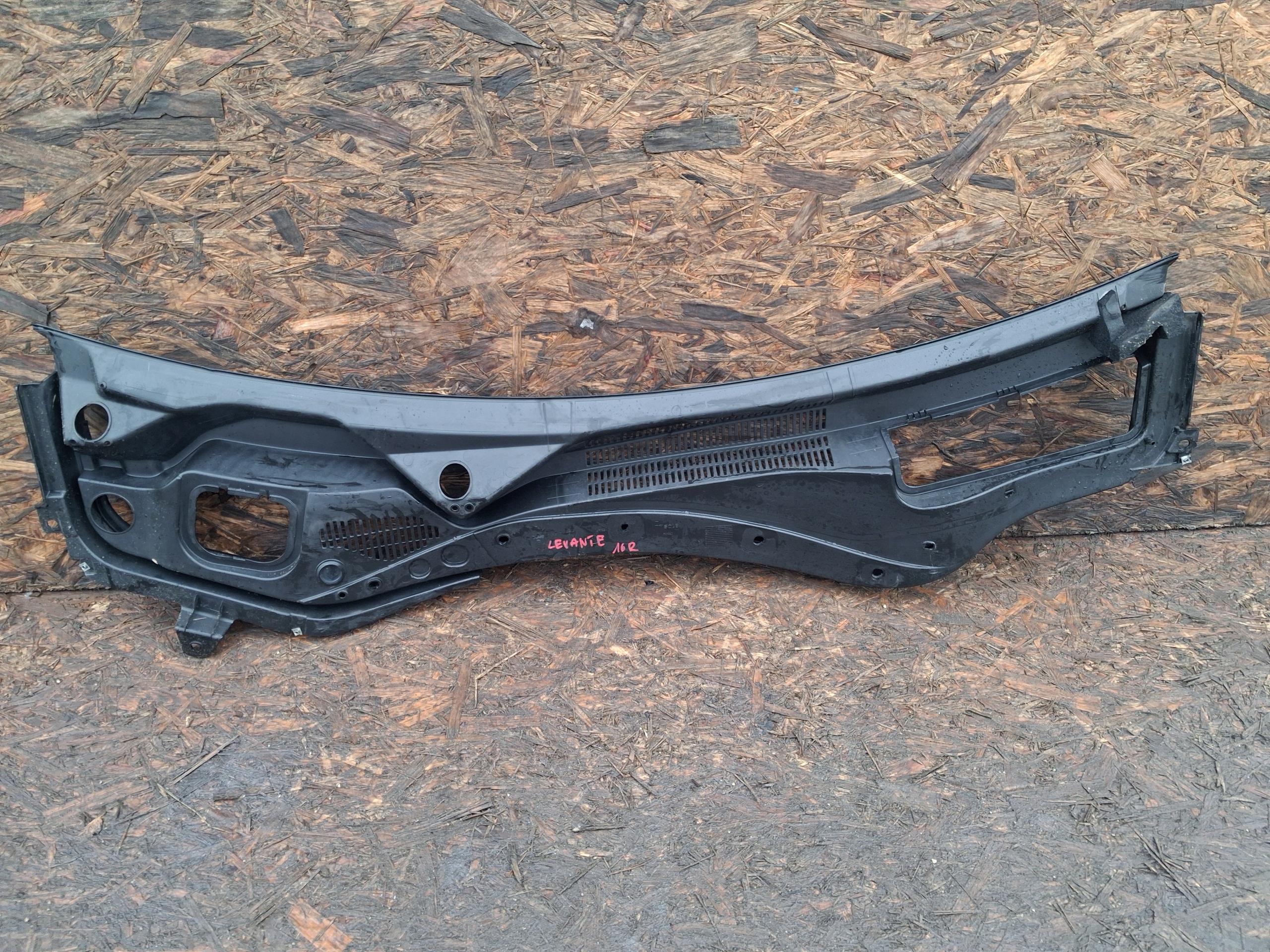 torpedo MASERATI LEVANTE 670040250