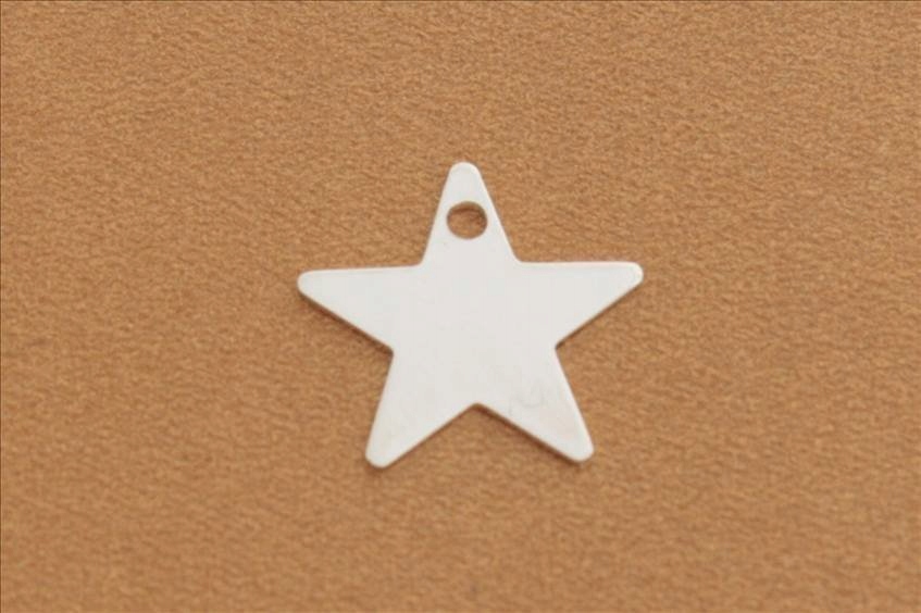 

Zawieszka do bransoletki srebro Lil 17 Gwiazdka