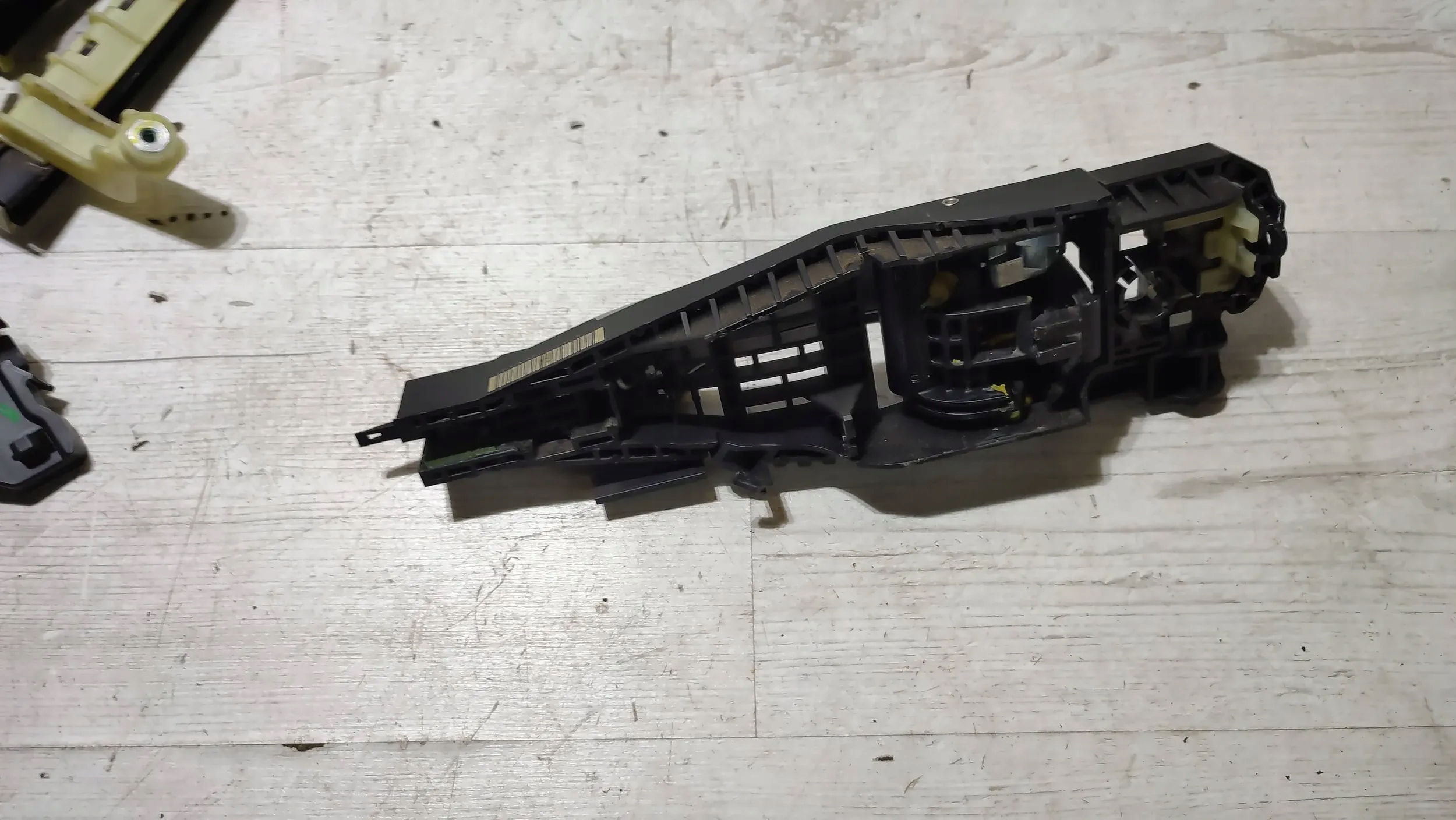 Jeep Cherokee KL 15r. 2.0d handles exterior right rear part