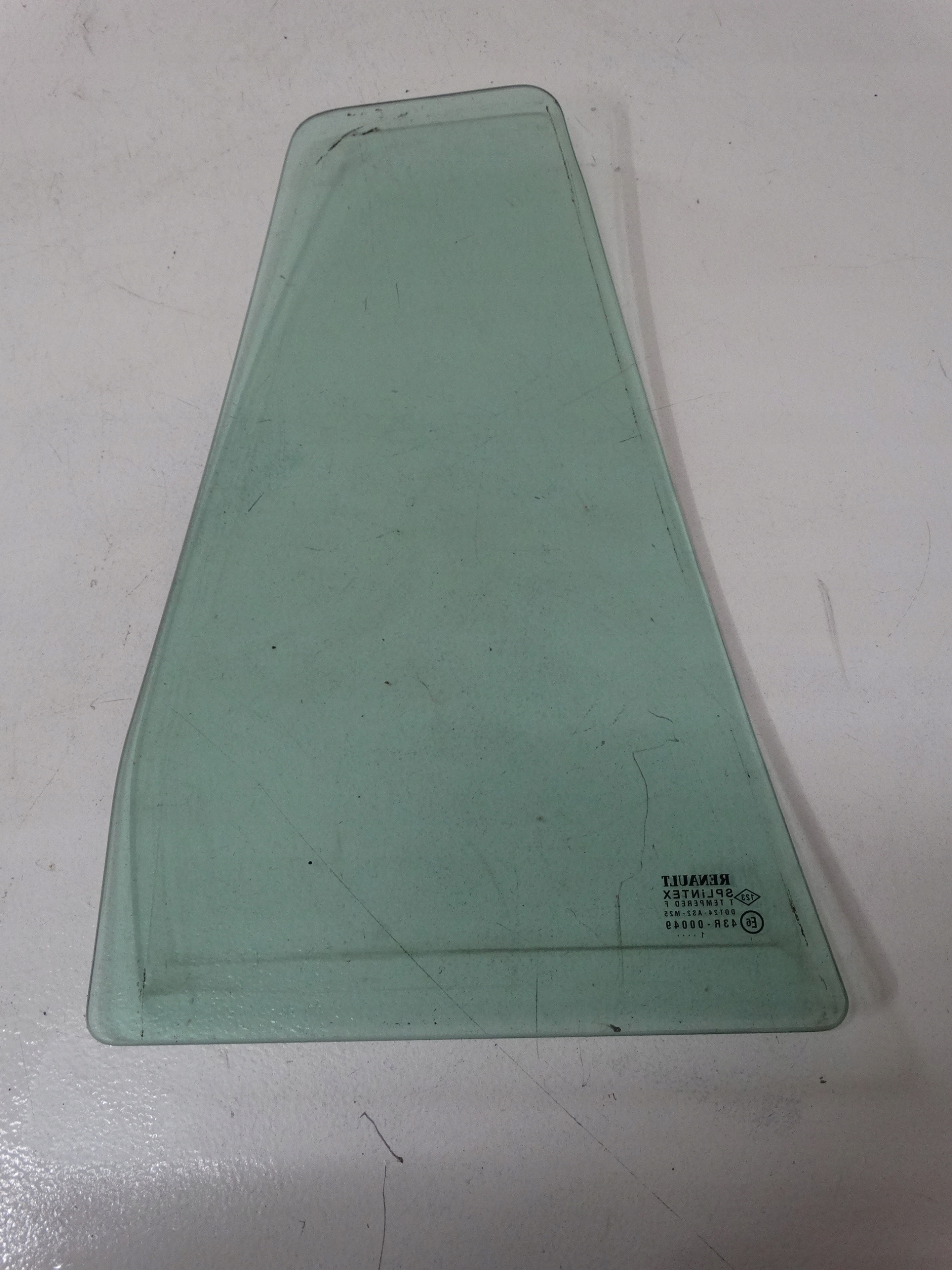 window door RENAULT LAGUNA 2 left rear part 43R-00049