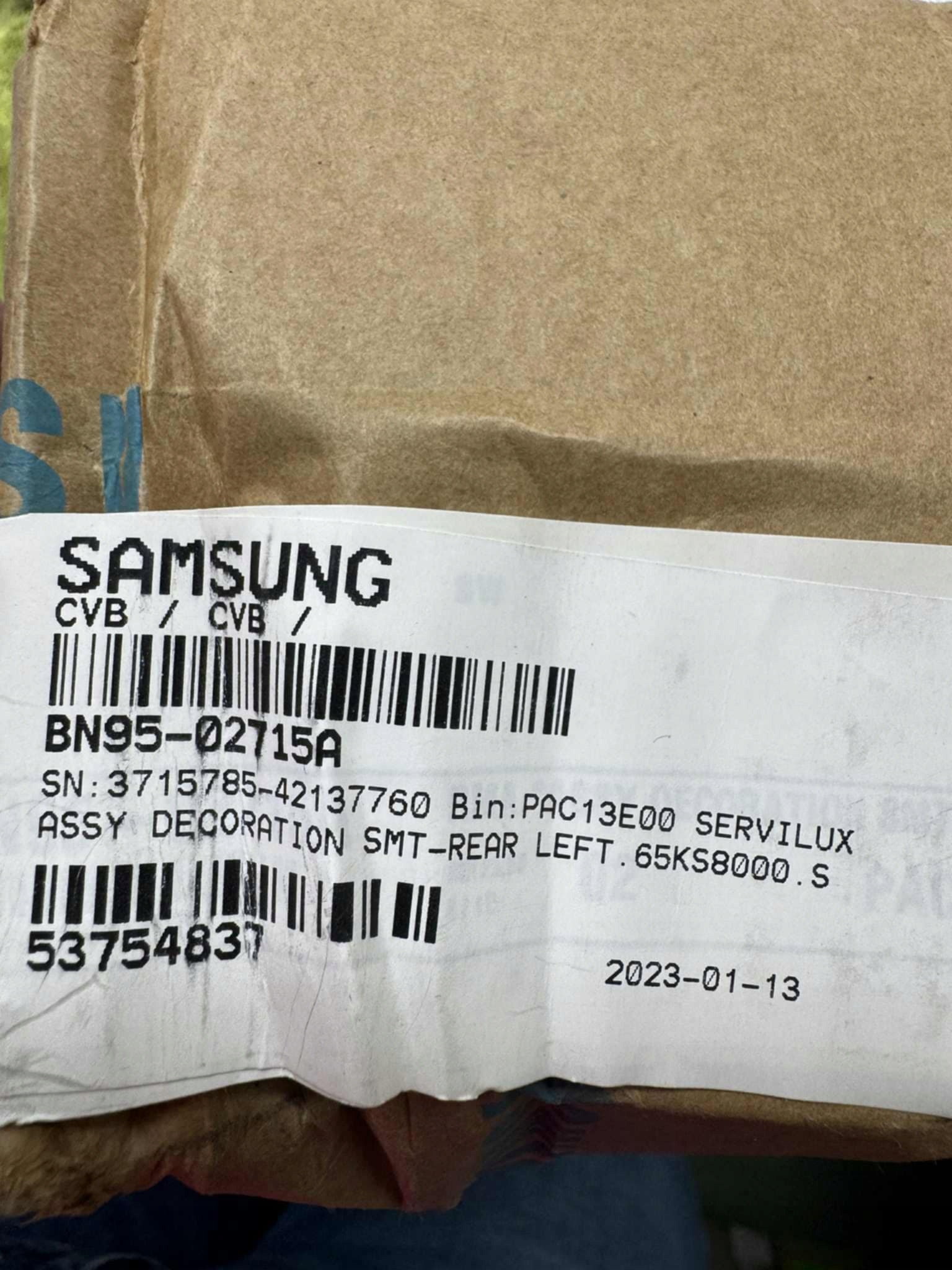 Levý zadní kryt pro Tv Samsung 65“ KS8000 (BN95-02715A)