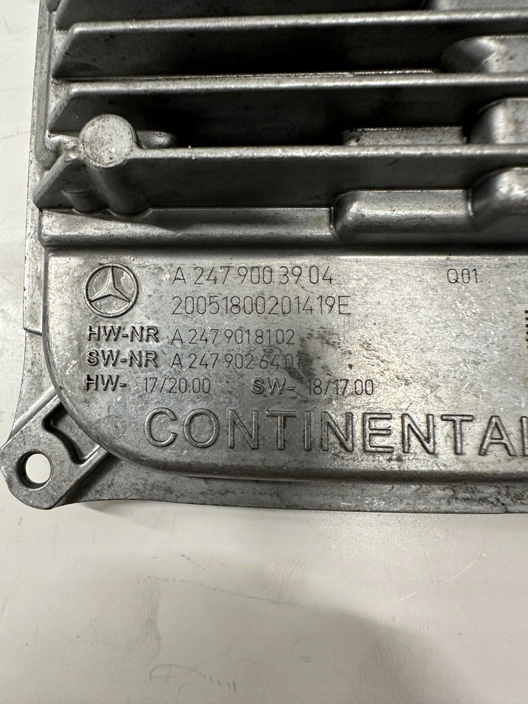 ! PRZETWORNICA MODUŁ LED LAMPY MERCEDES A2479003904 ! Producent części Mercedes-Benz OE