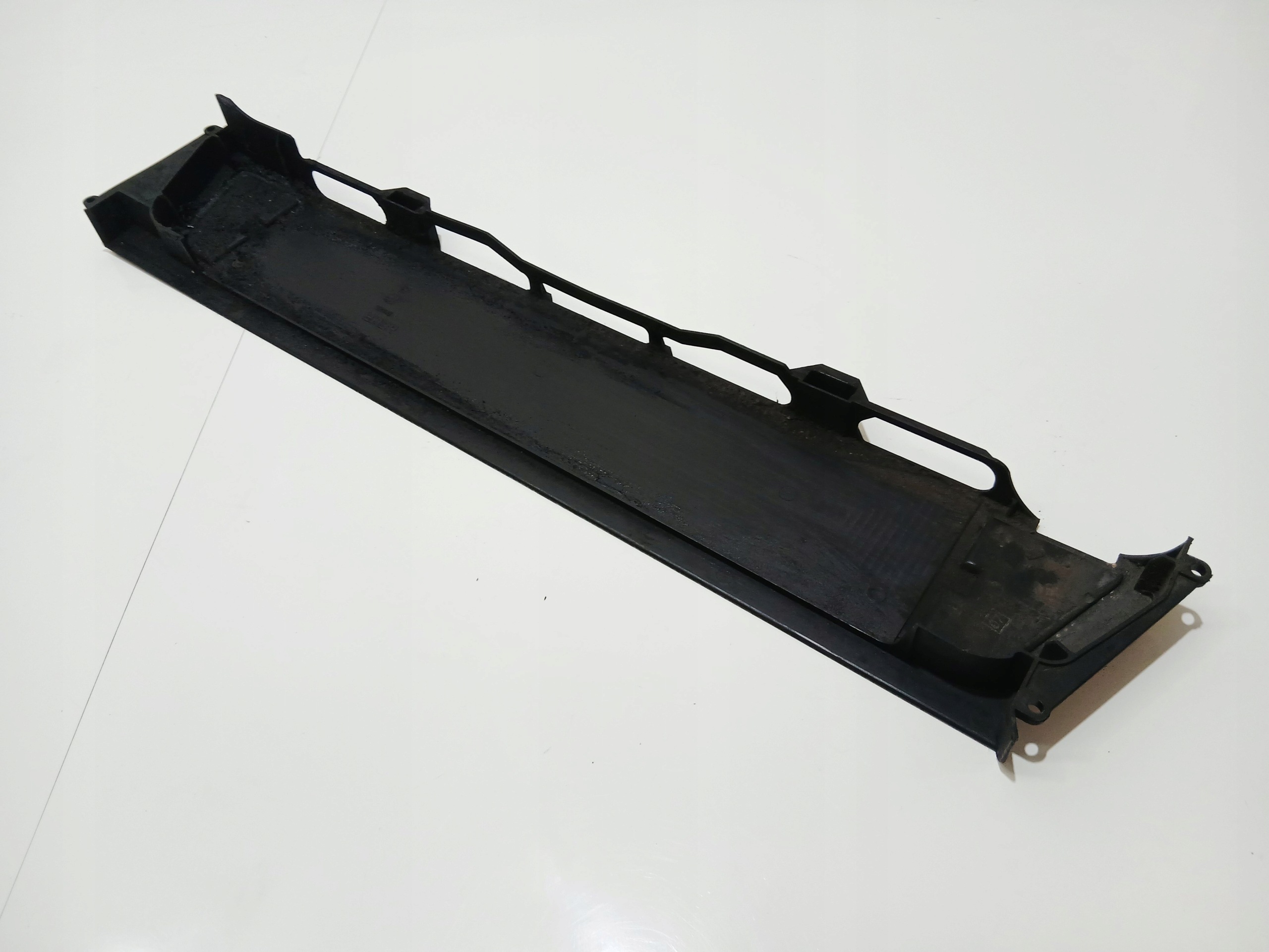 bracket holder radiator BMW E60 E61 LCI 3.0D 7791180