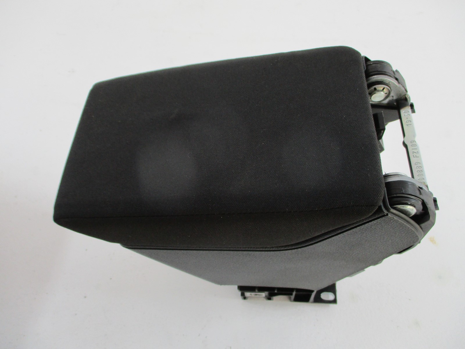 Podlokietnik SEAT ARONA