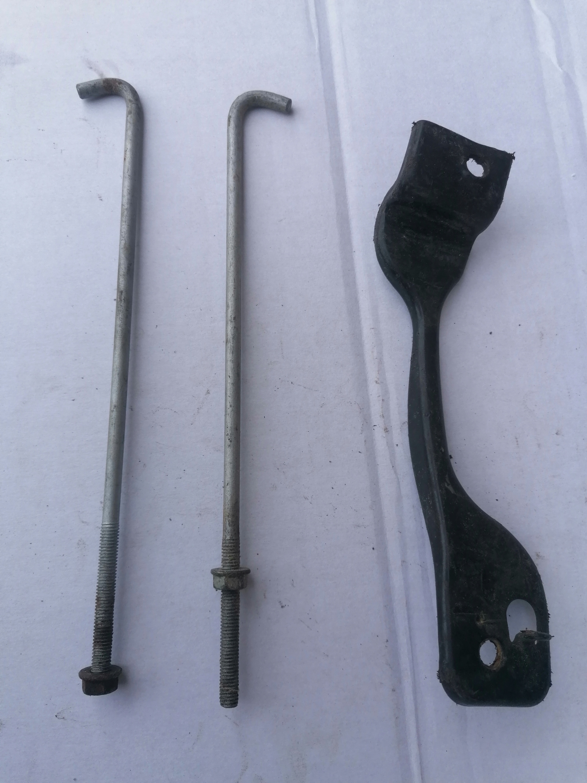 ŚRUBY MOCOWANIA AKUMULATORA UCHWYT HONDA Jazz III 2008-2014 Producent części Honda OE