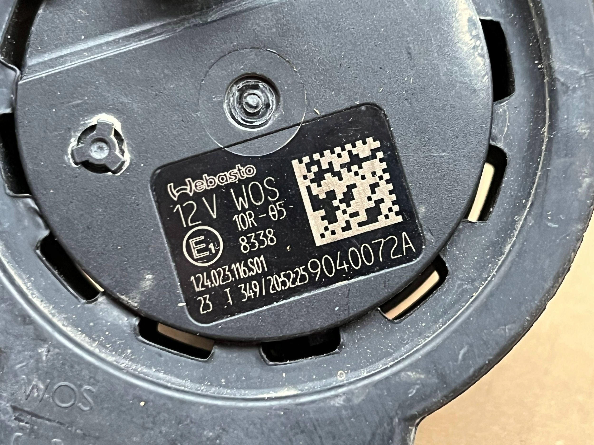 supplementary water pump Audi A8 S8 D5 9040072A !J