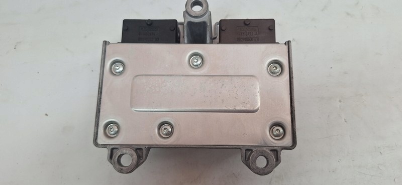 module airbag OPEL ASTRA H 13188854