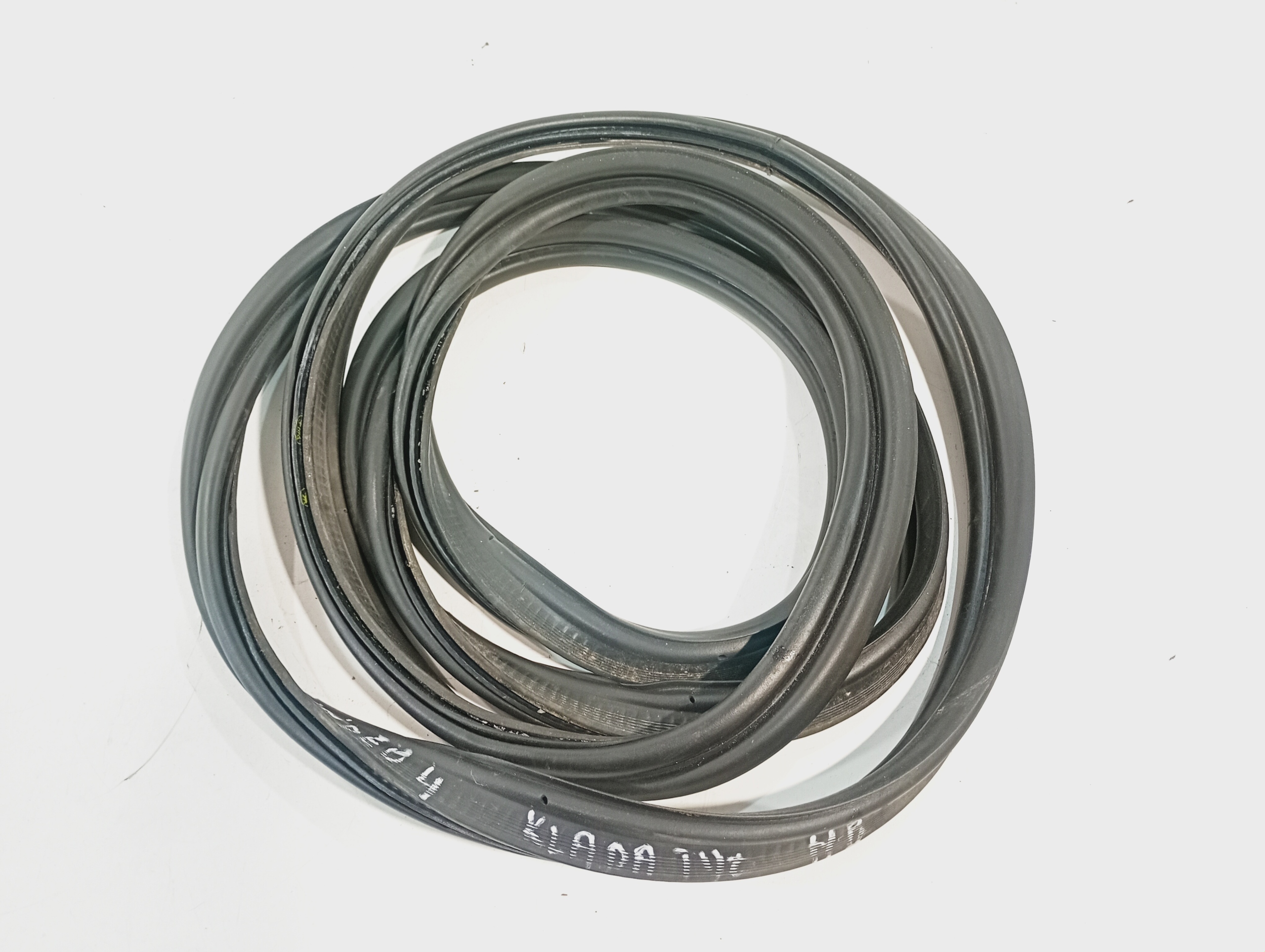 gasket bonnet boot Mondeo MK4 07-14