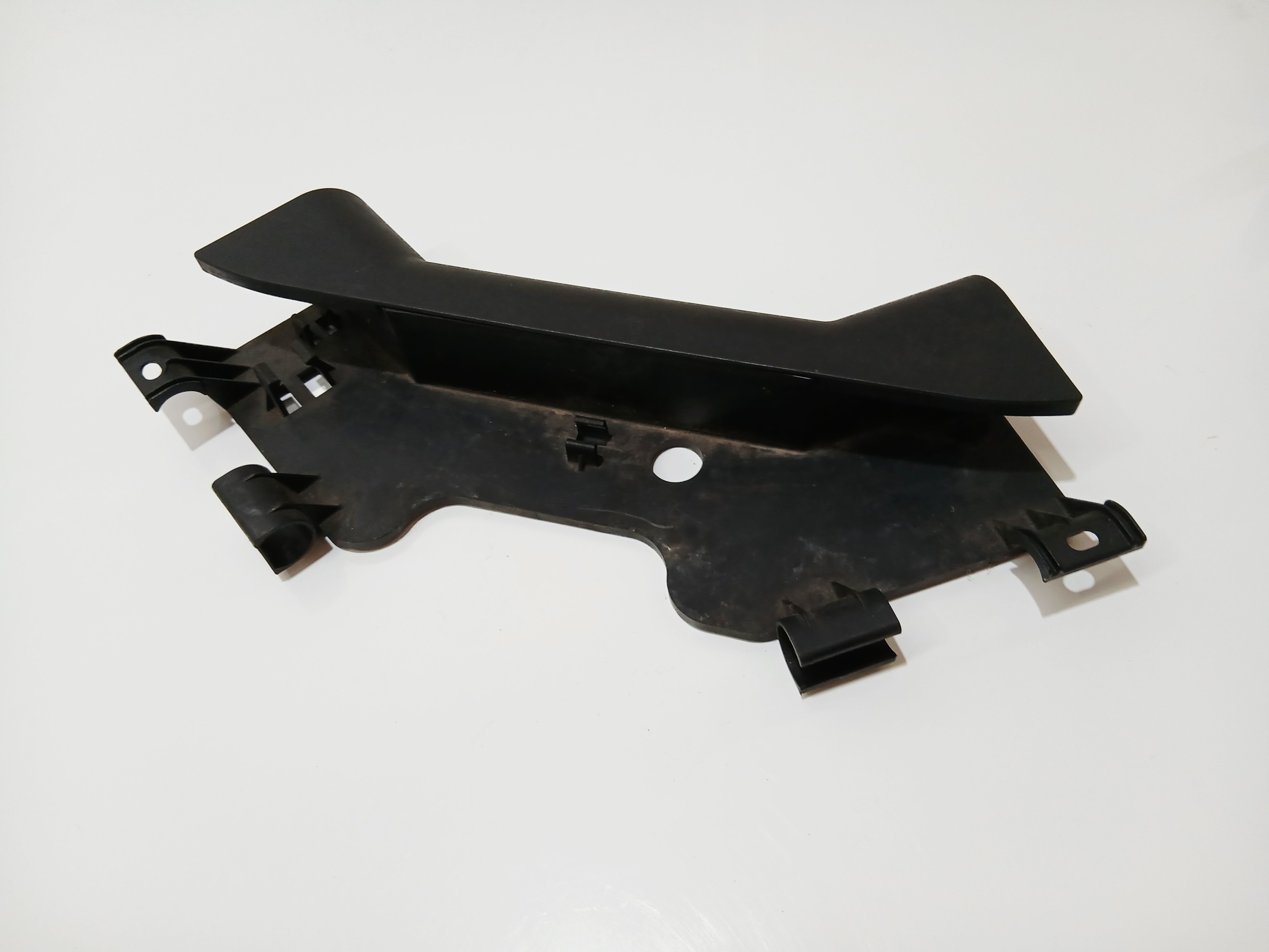 couverture PROWADNICA conduites BMW E60 7519151