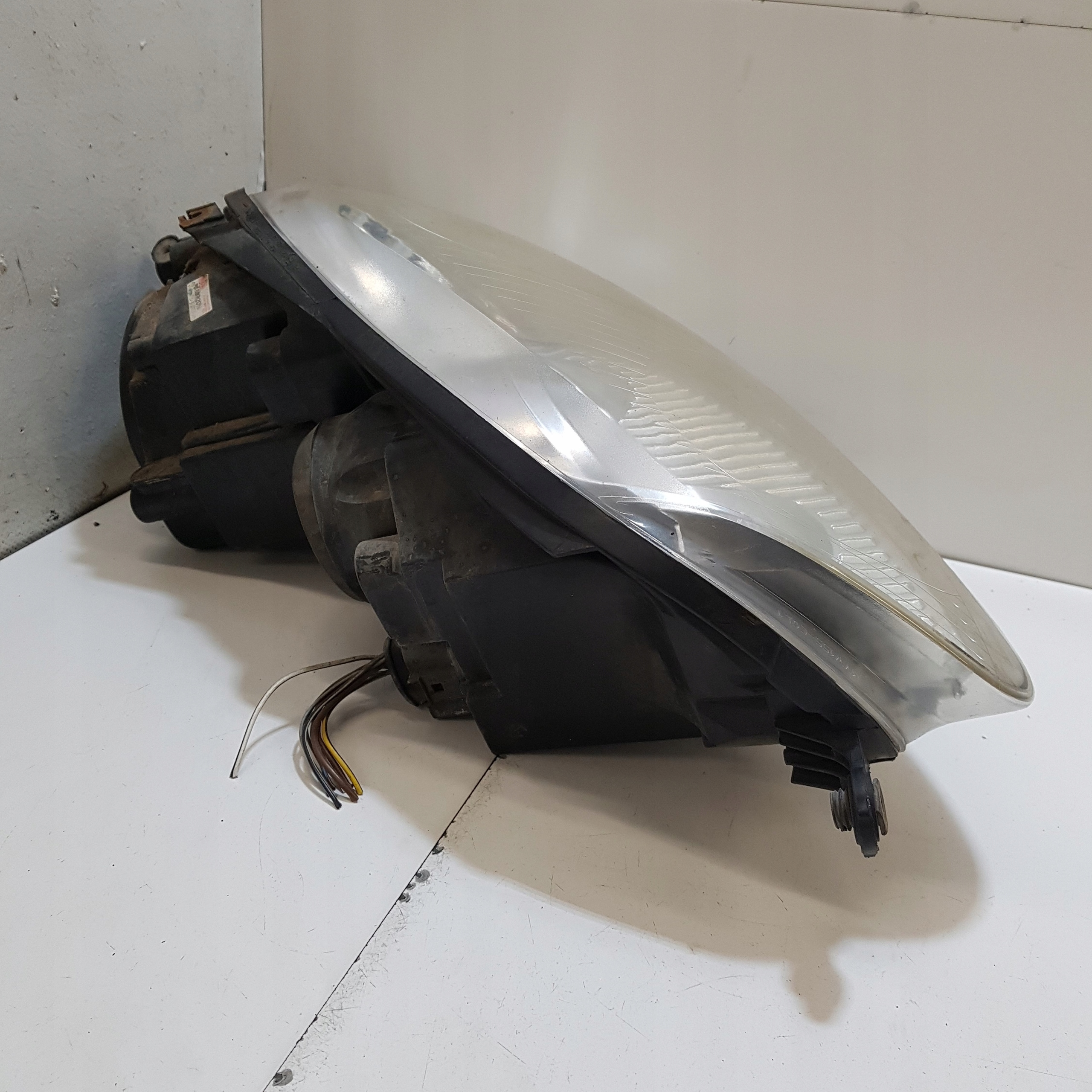 light left front VOLKSWAGEN GOLF 5