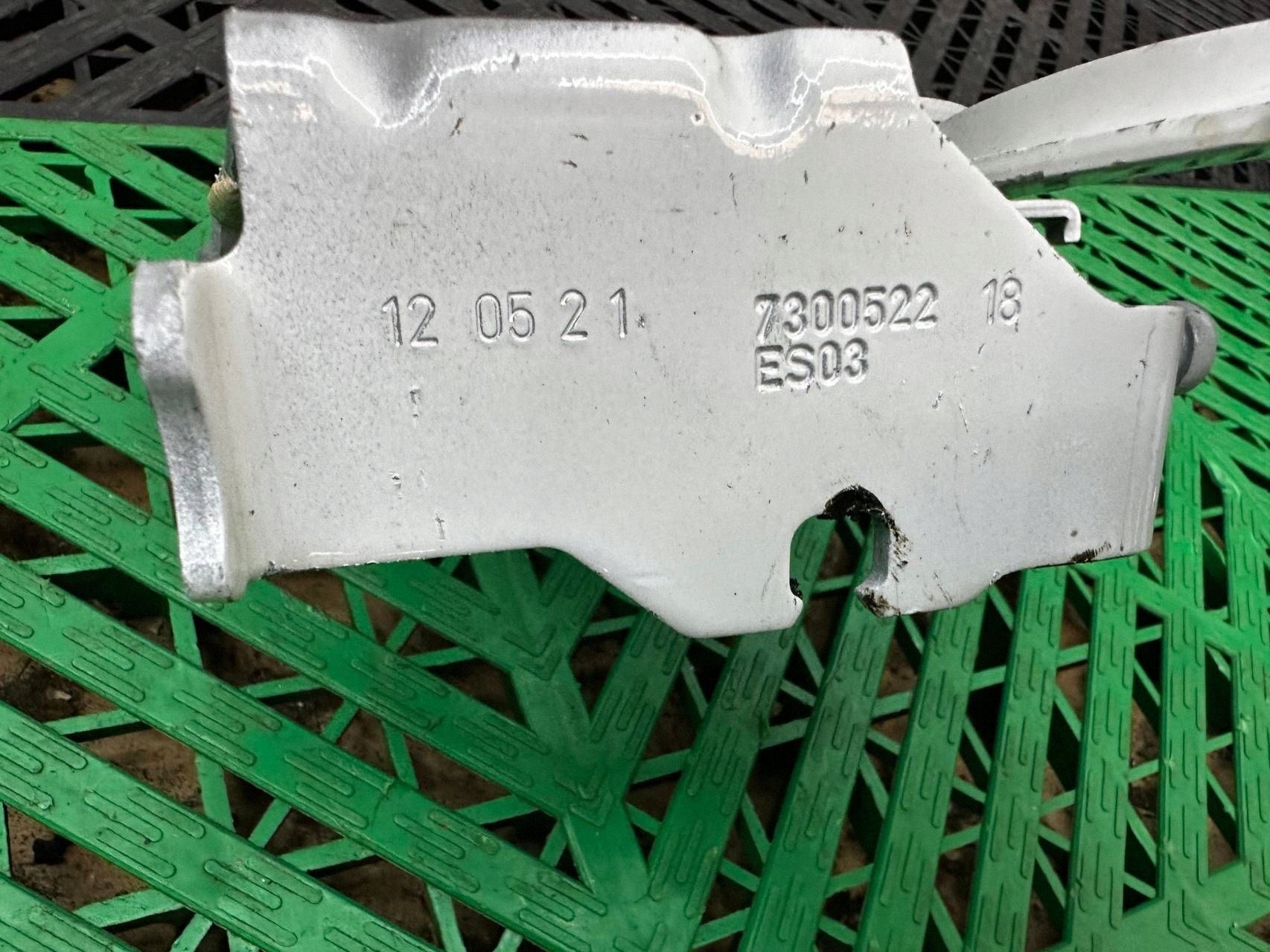 Cerniere cofano BMW 2 F45 7300522