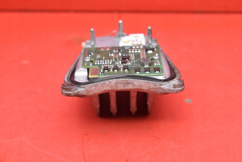control unit module LED JEZ left 10500010030 OPEL INSIGNIA B 17-20