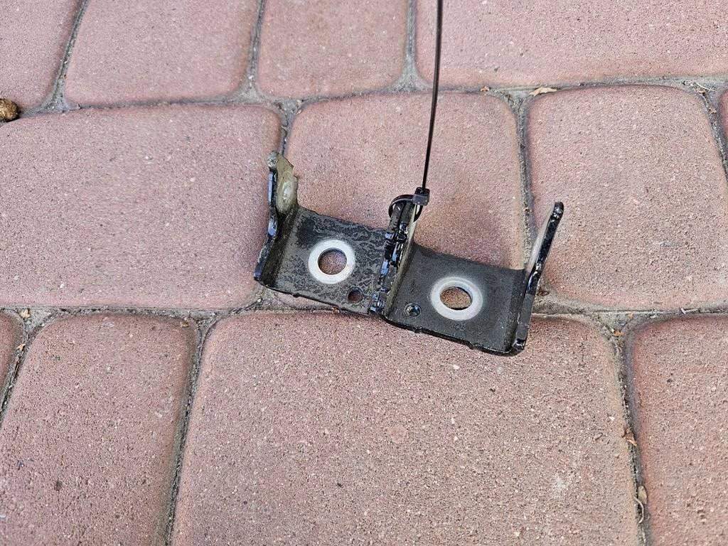 hinge hinges door front przednich prawych KTV Opel Corsa F