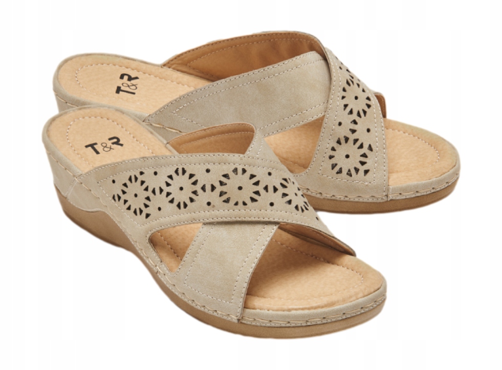 

Buty Klapki Damskie koturn lekkie Beż *38