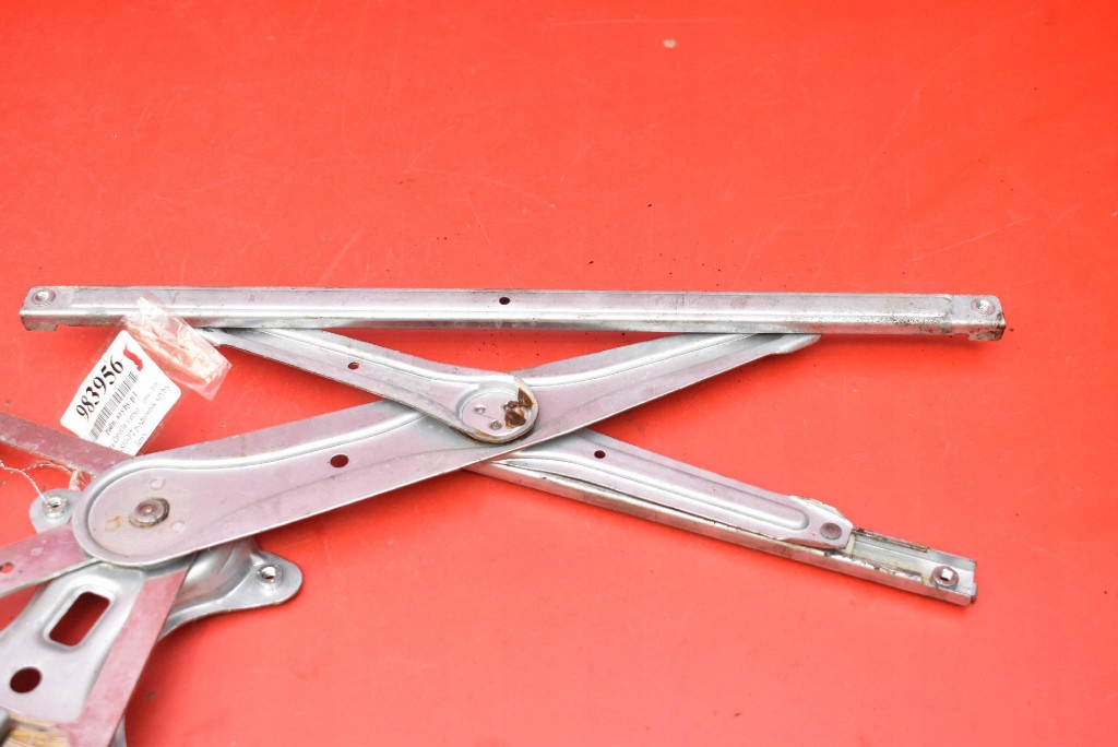 window regulator left front EU 997249-103 TOYOTA COROLLA VERSO 2 II 04-09