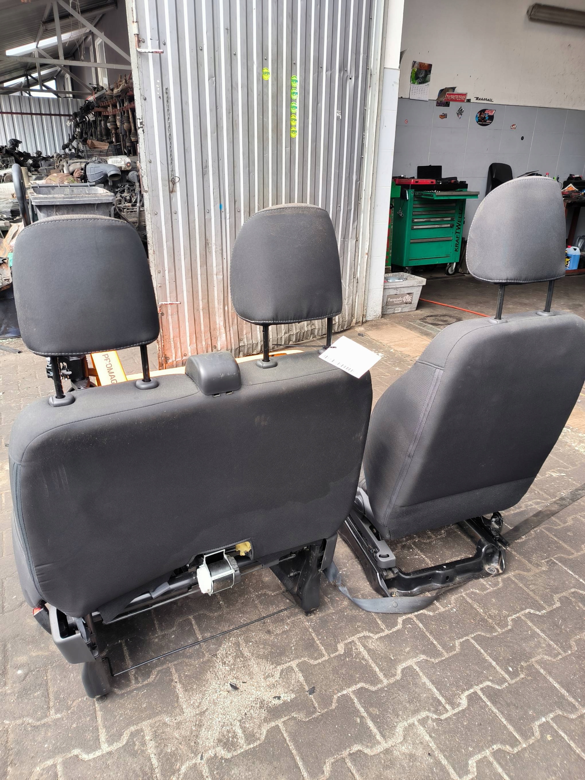 Sitze RENAULT TRAFIC III LIFT