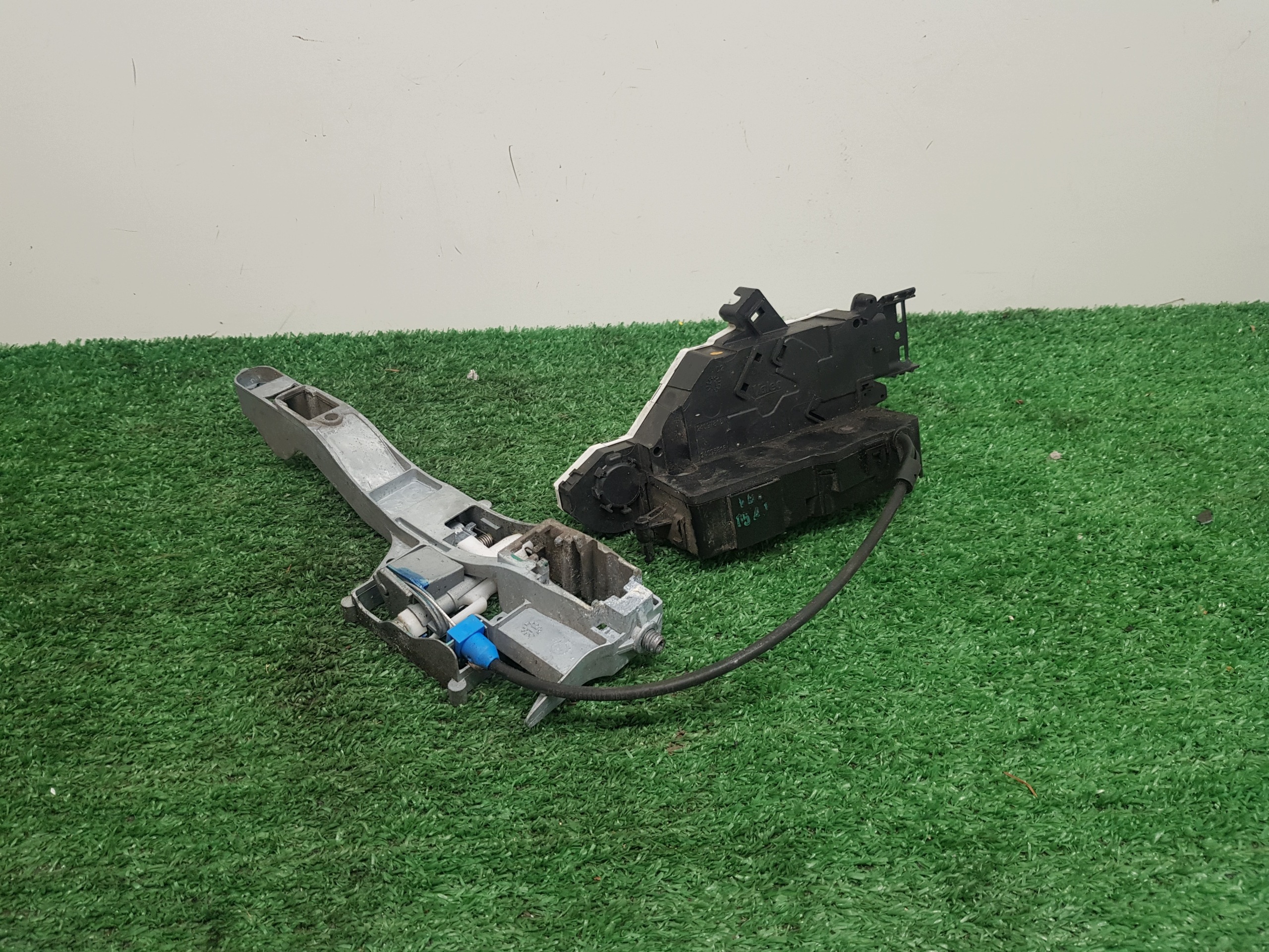 lock door right rear part rear PEUGEOT 207