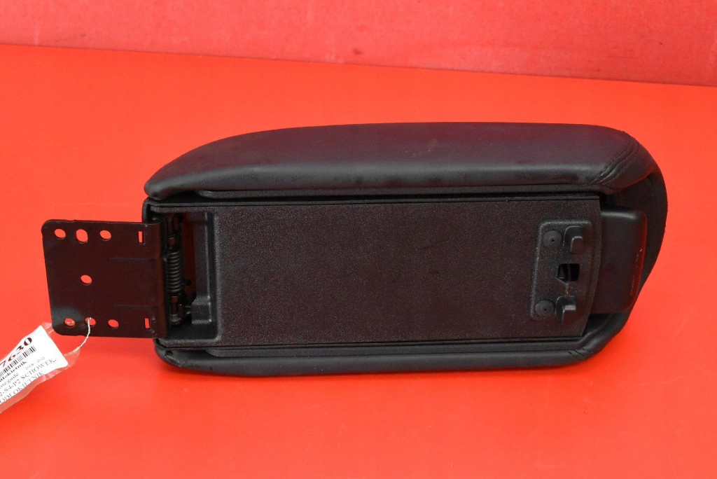 bracciolo SKORZANY EU JEEP RENEGADE LIFT 18-21