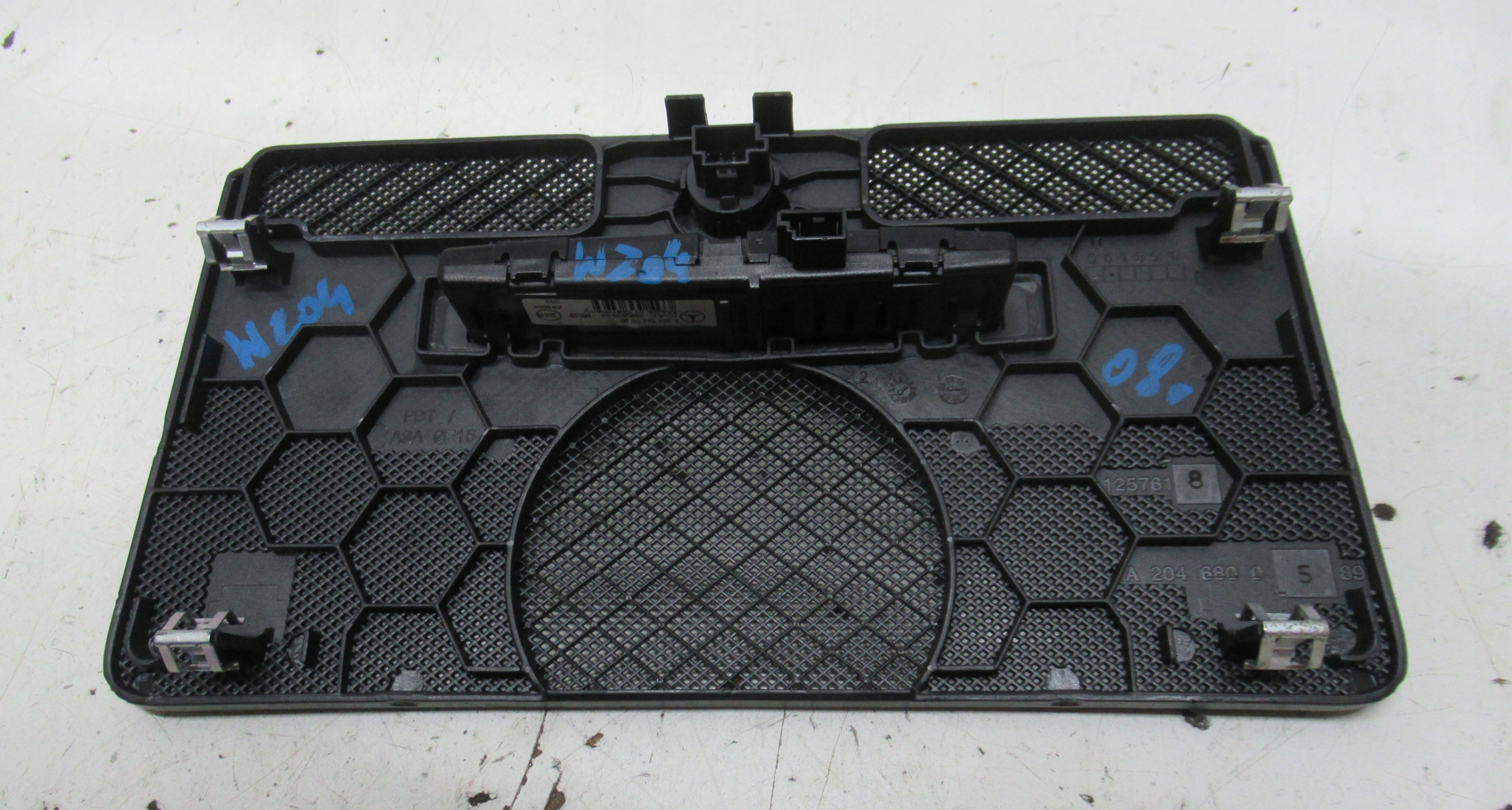 MERCEDES W204 covering consoles display PDC