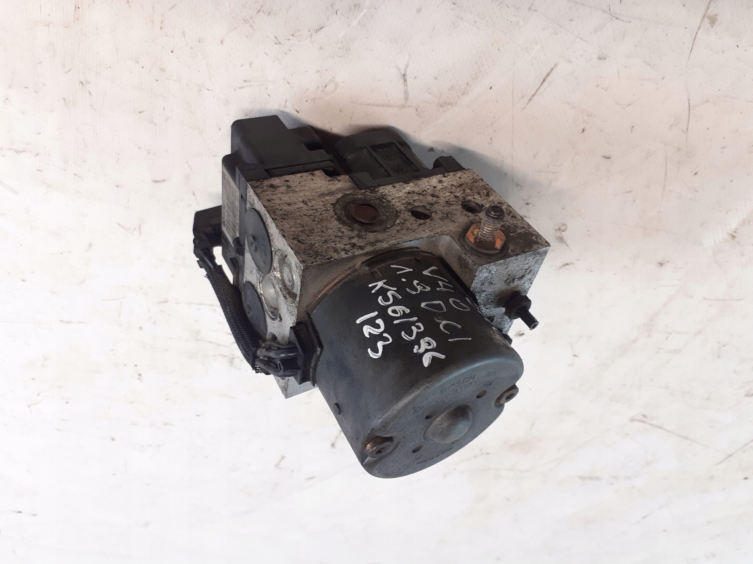 pumpa ABS VOLVO V40 1.9 DTI