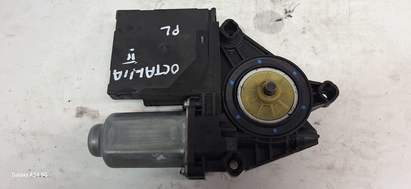 mini motor windows left front SKODA OCTAVIA II 5K0959793A