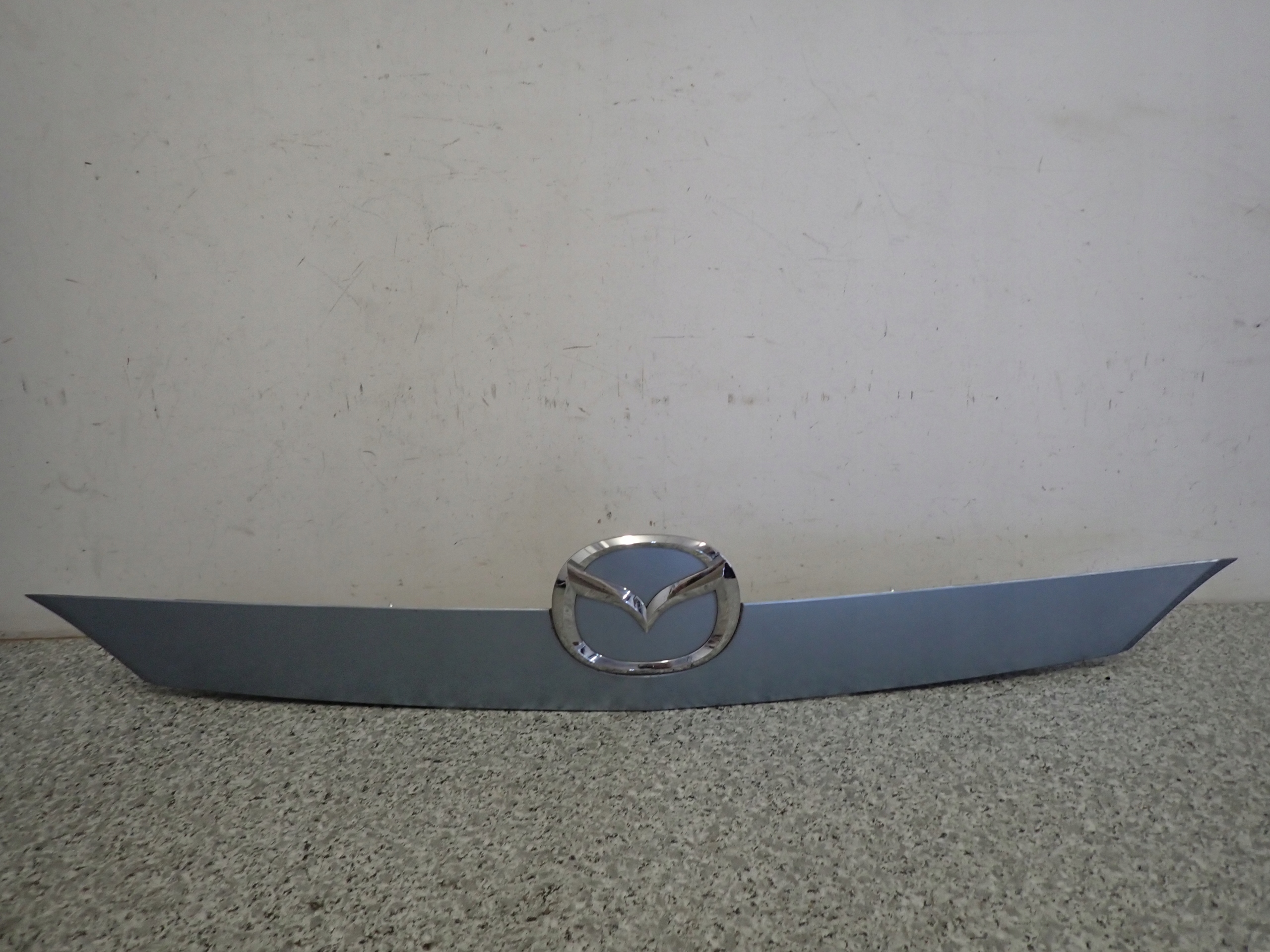 MAZDA5 MAZDA 5 II CW 10- LISTWA KLAPY BAGAŻNIKA BLENDA