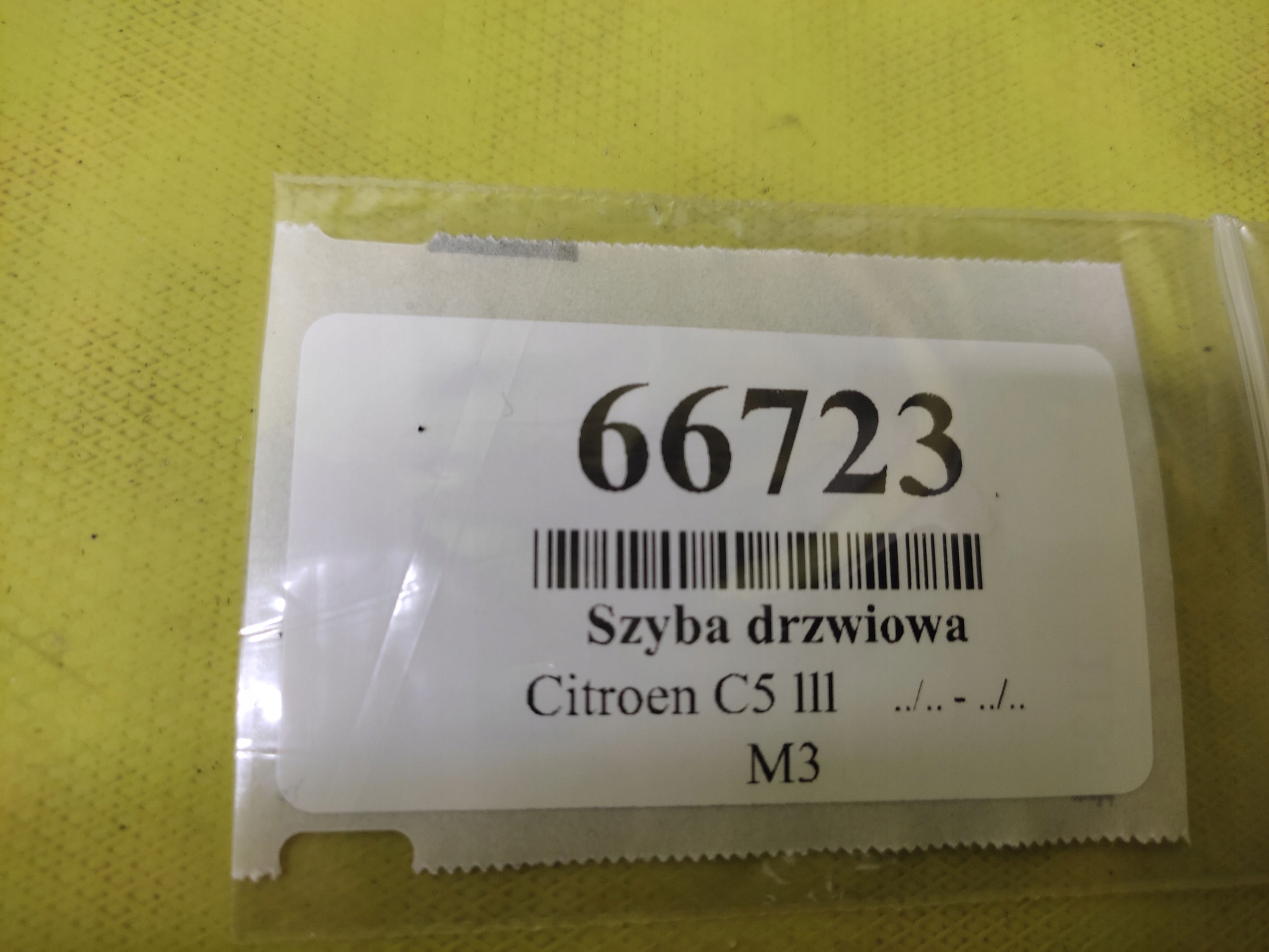 CITROEN C5 III KOMBI window door left rear part