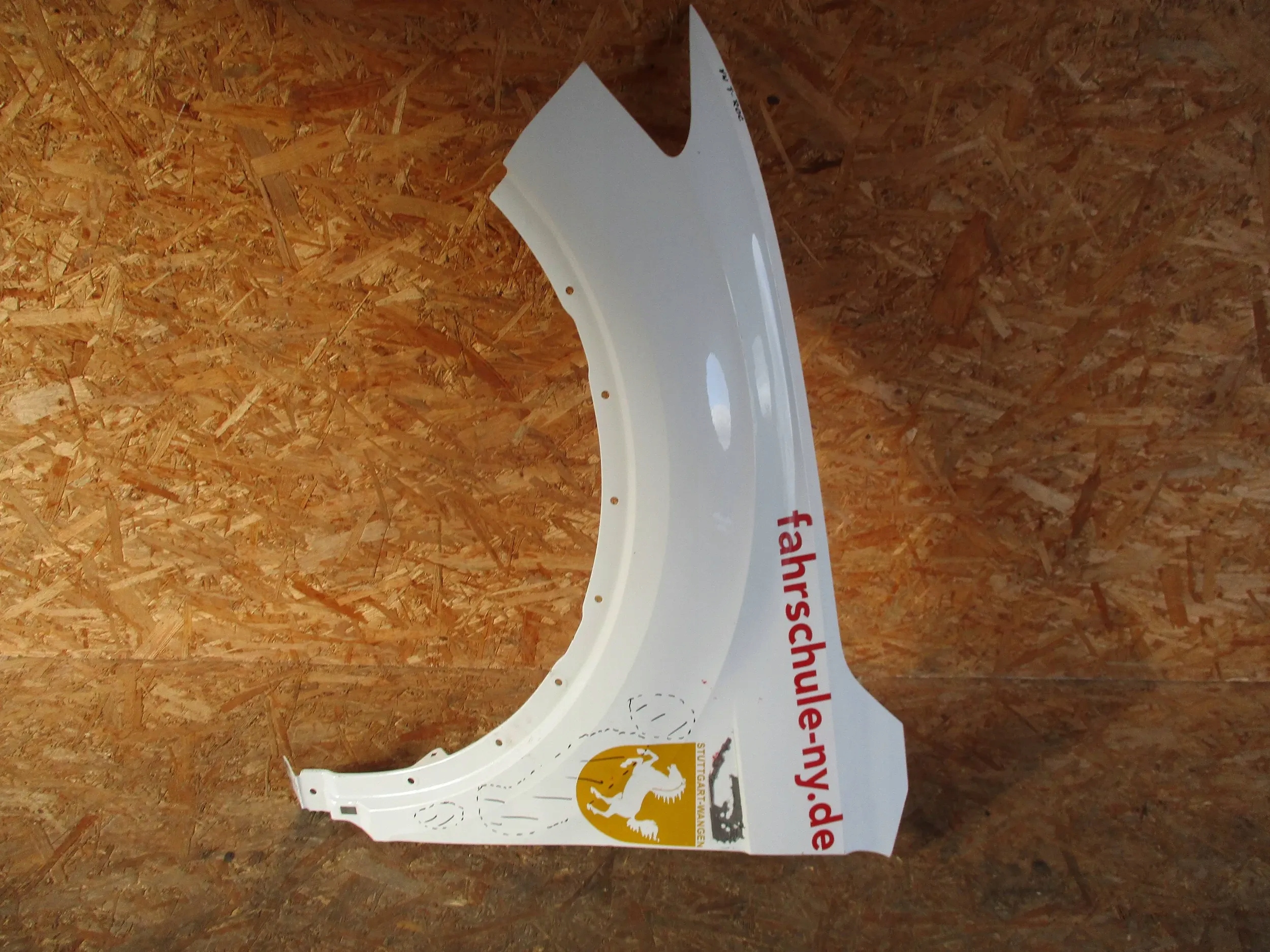 fender front front left VW T ROC 2GA