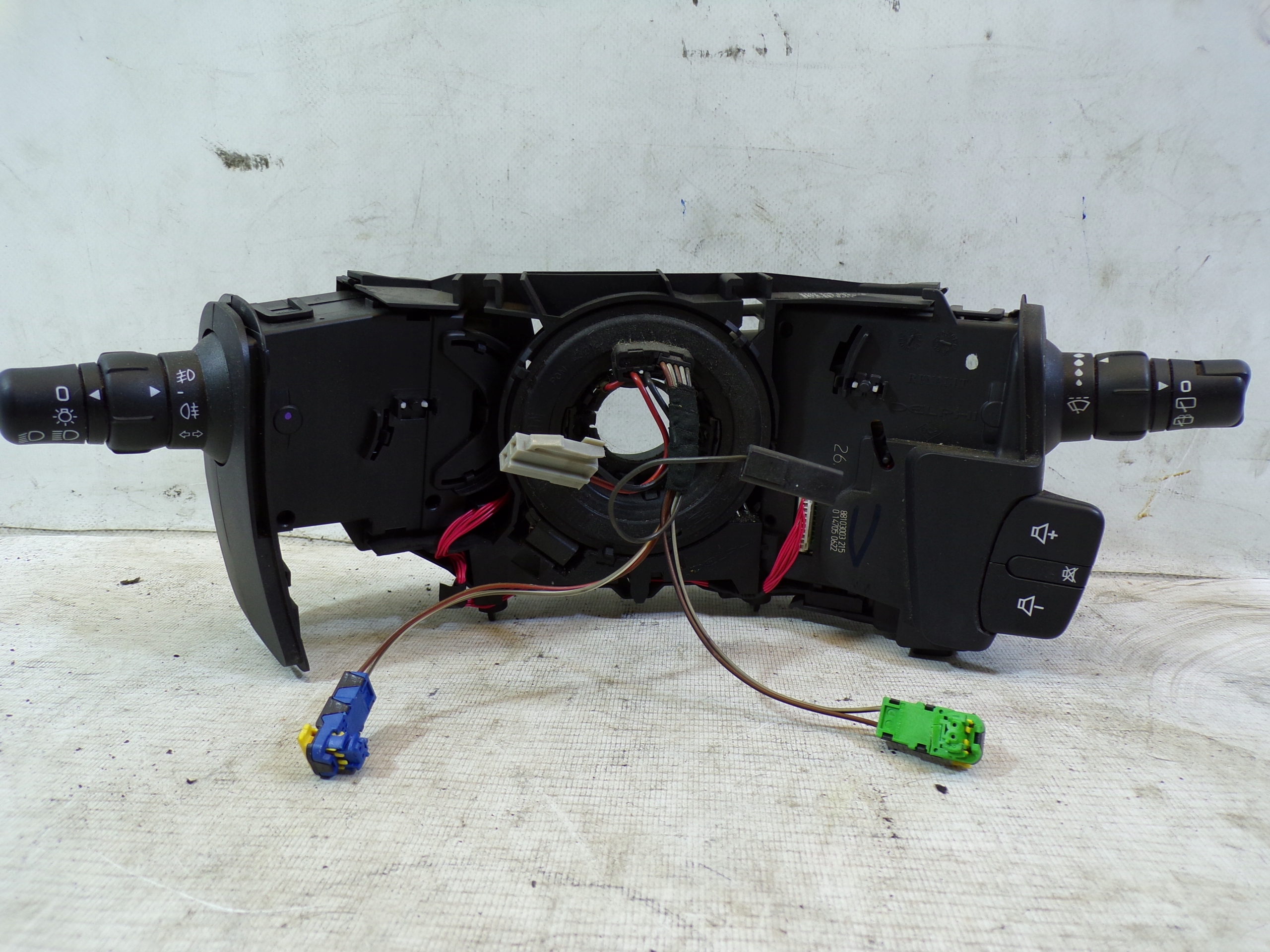DEVIO LUCI TERGICRISTALLO TERGI RENAULT MODUS 8200245447 (3)