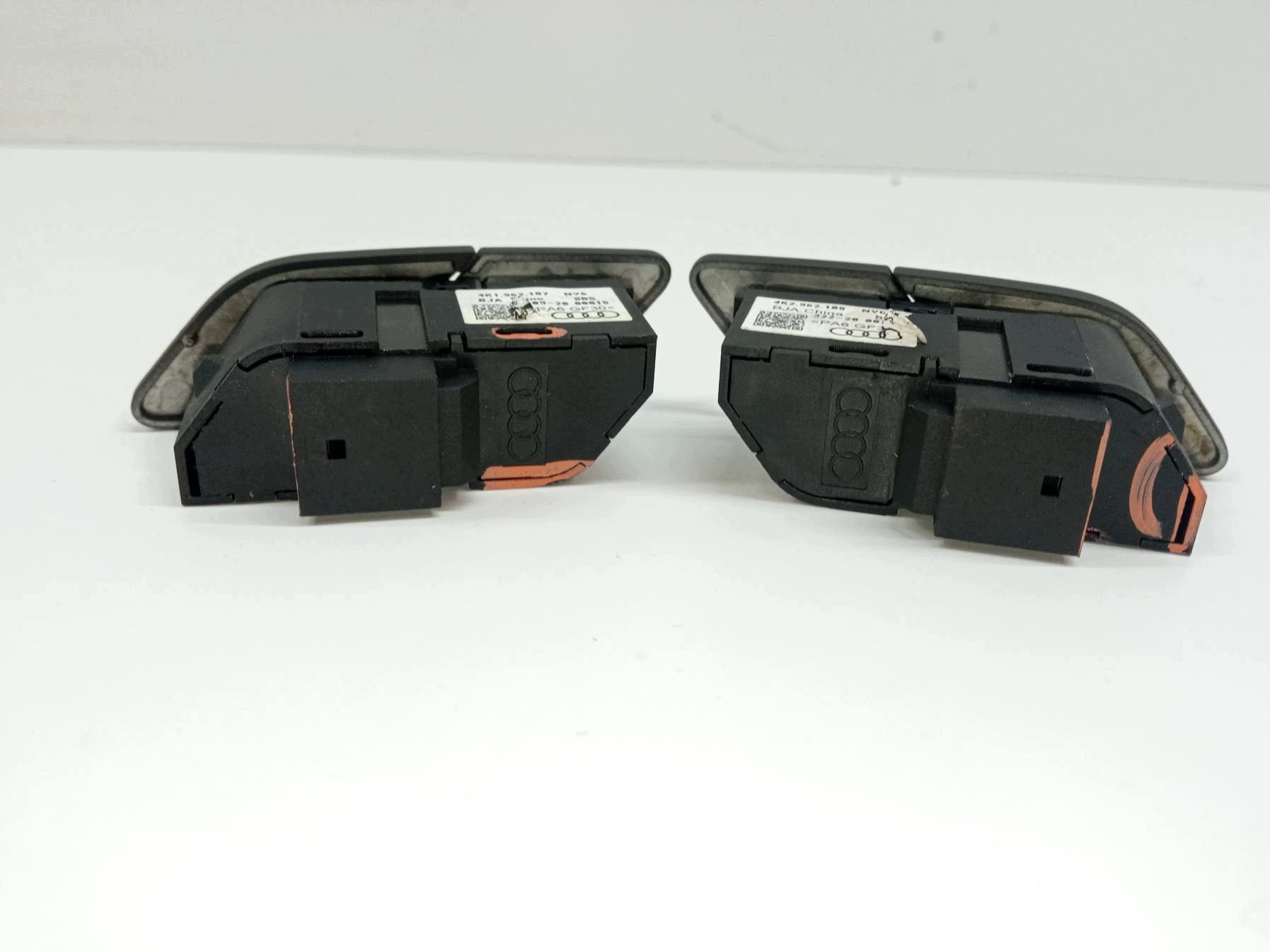 switch of a lock central left right 4K1962107 4K1962108 Audi A6 V C8