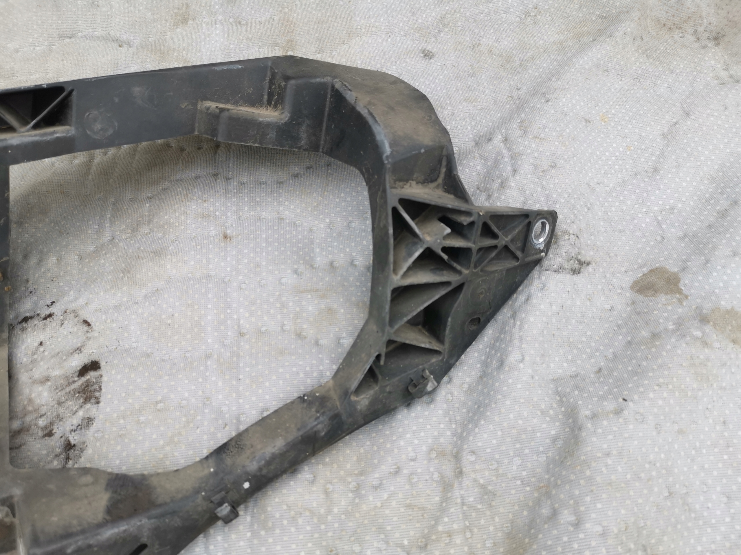 support panel for radiators SMART FORFOUR (454) A4546200901 okular left