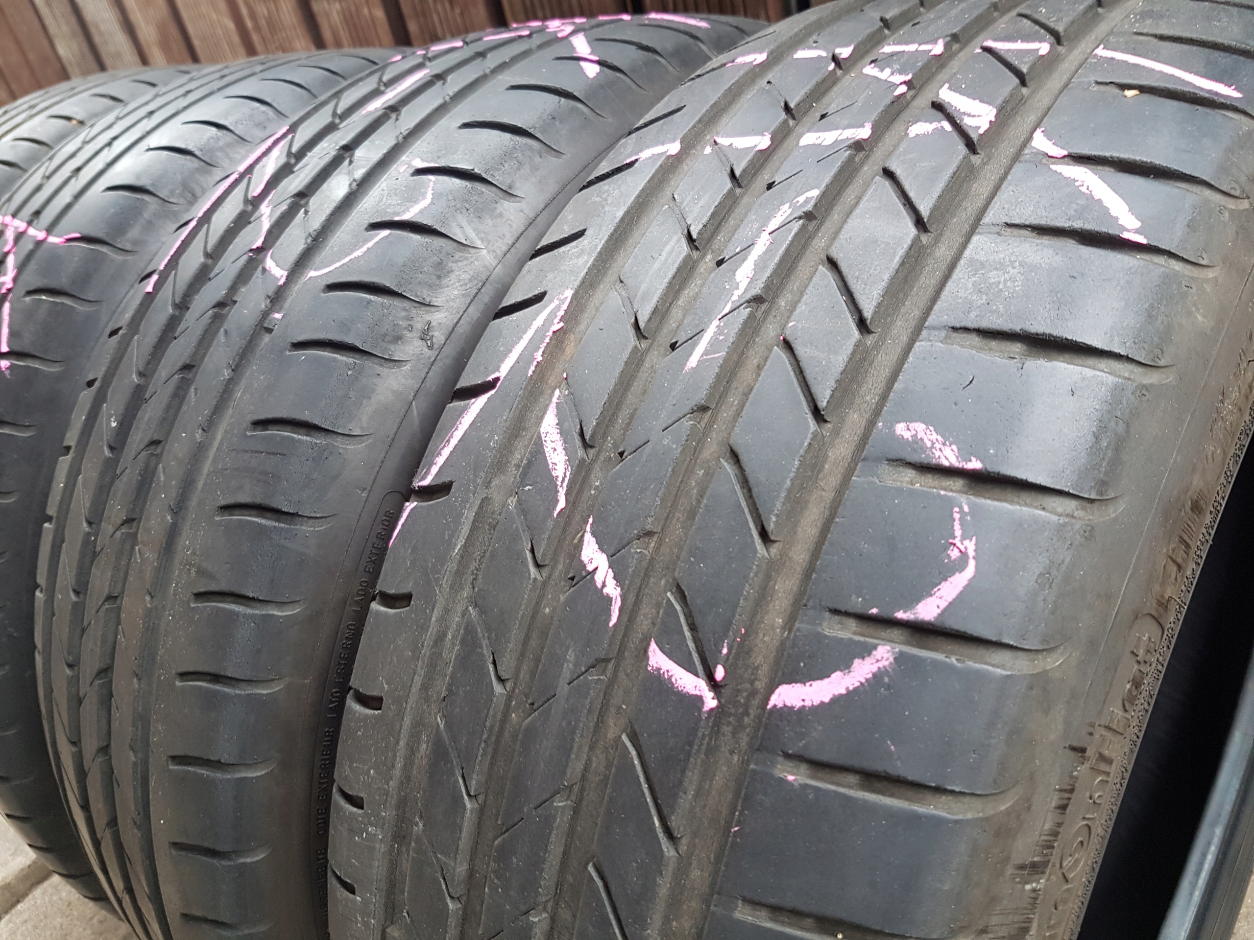 tyres LATO GOODYEAR EFFICIENT GRIP 235/45 R19 95V RSC
